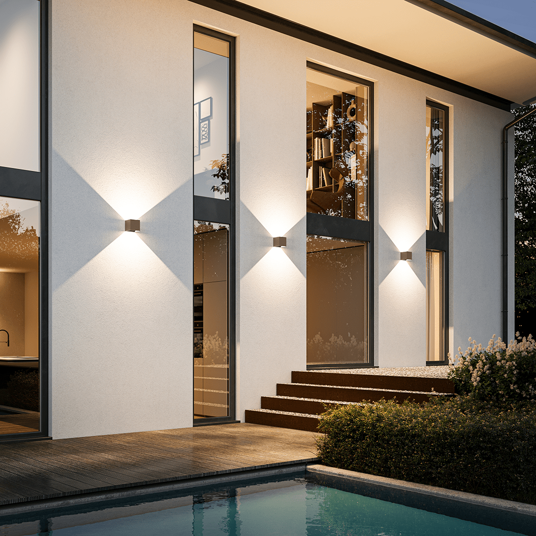 Xeno LED Wall Light | Adjustable Flaps, Warm White Light