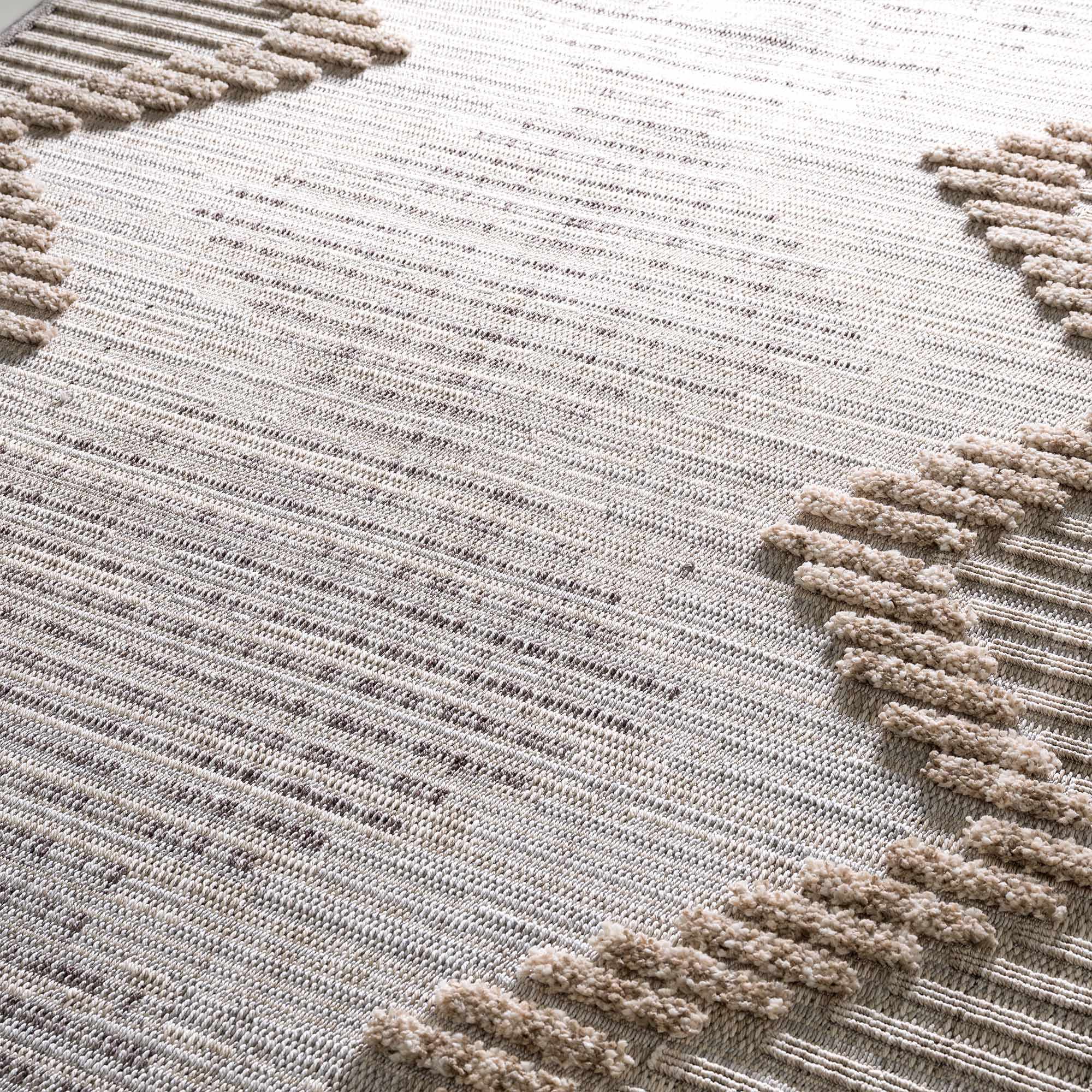 Milo High-Low Rustic Rug  Machine Woven  100% Polyester
