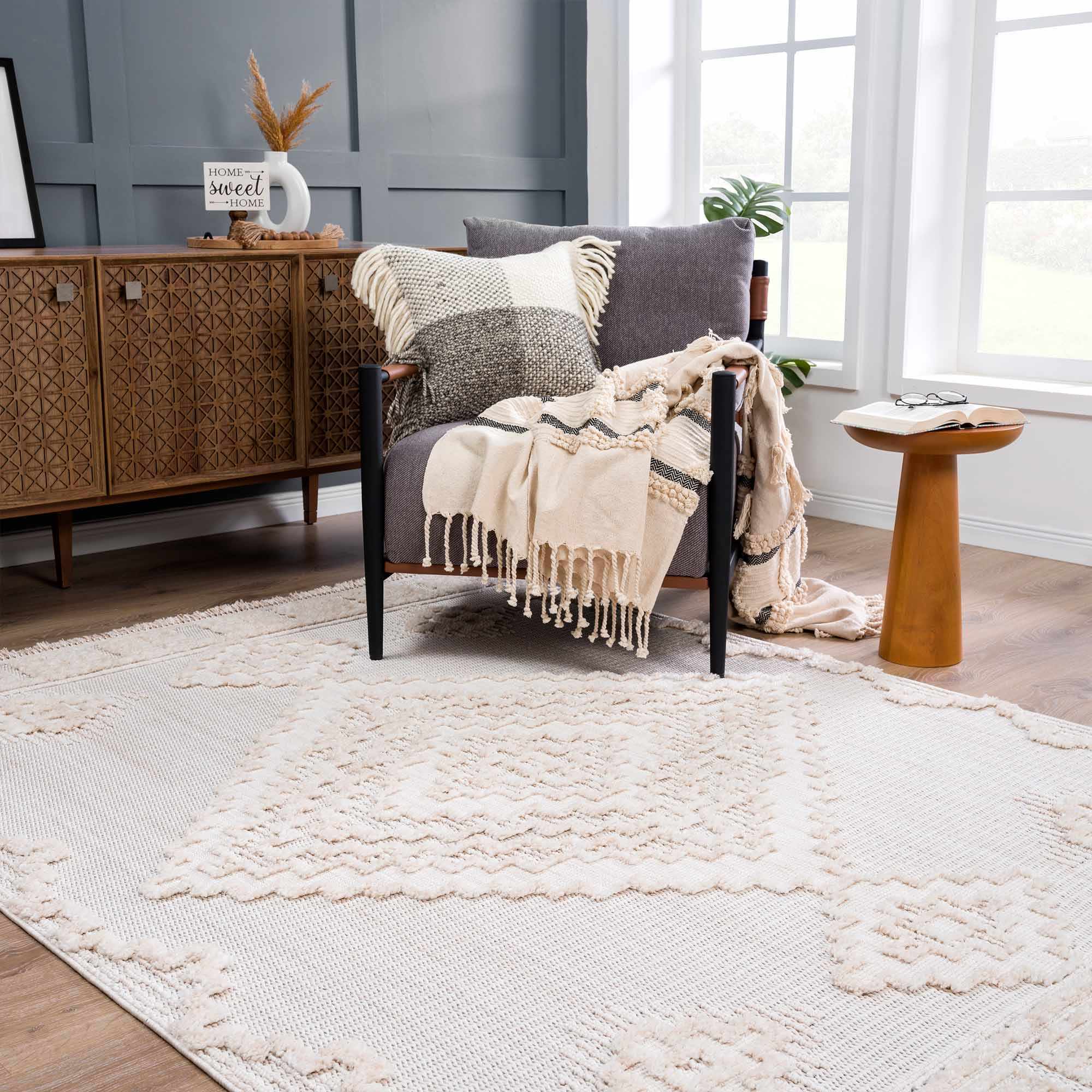 Rivo High-Low Rug  Machine Woven  Transitional Bohemian Style