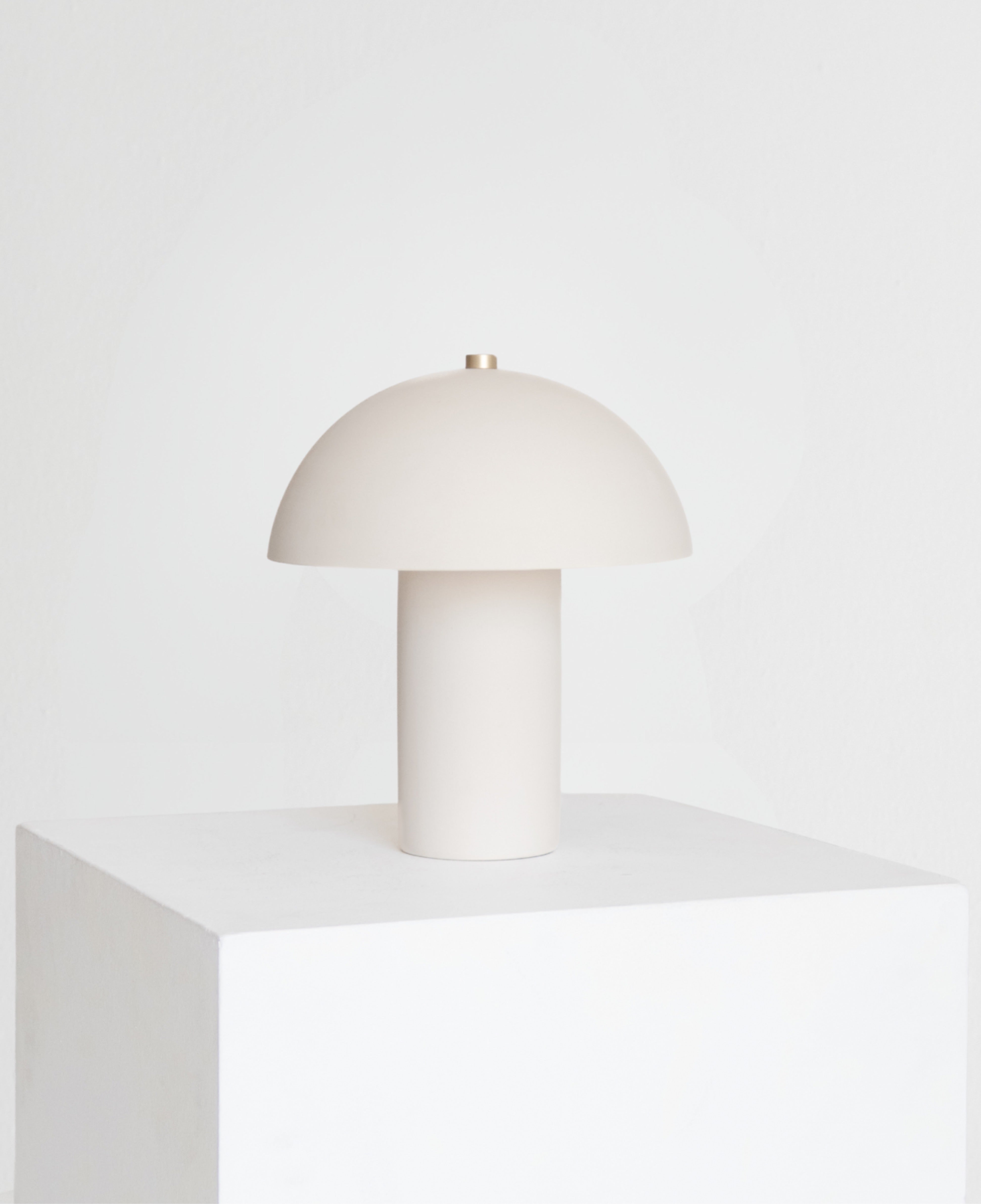 Alba Mushroom Table Lamp | Matte Ceramic, Warm Glow