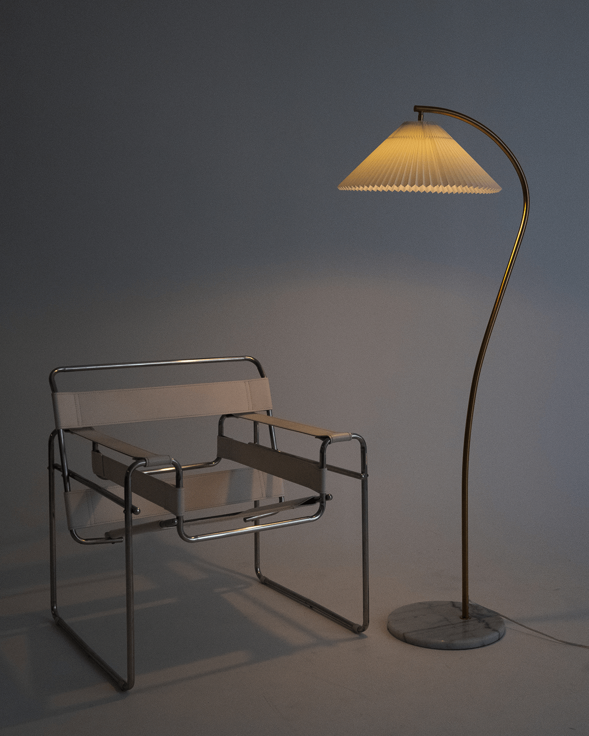 Alba Floor Lamp | Curved Stem, Linen Pleated Shade
