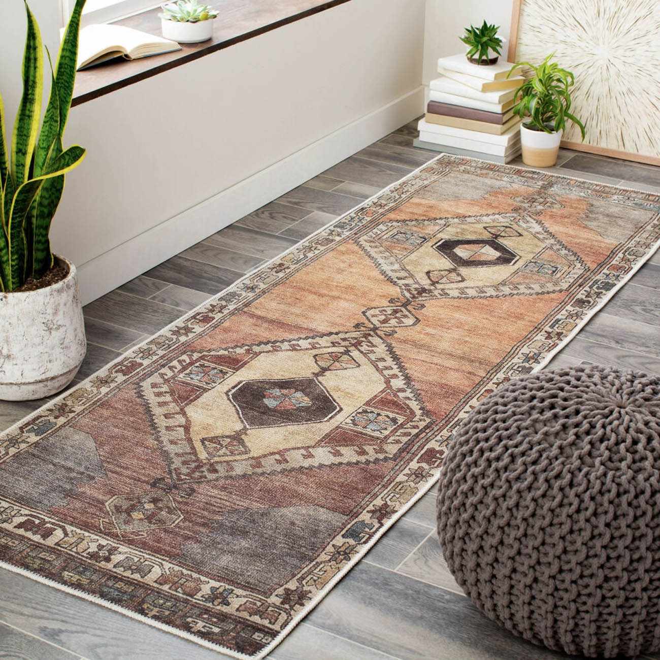 Bela Washable Runner Rug  Machine Woven  Traditional Style