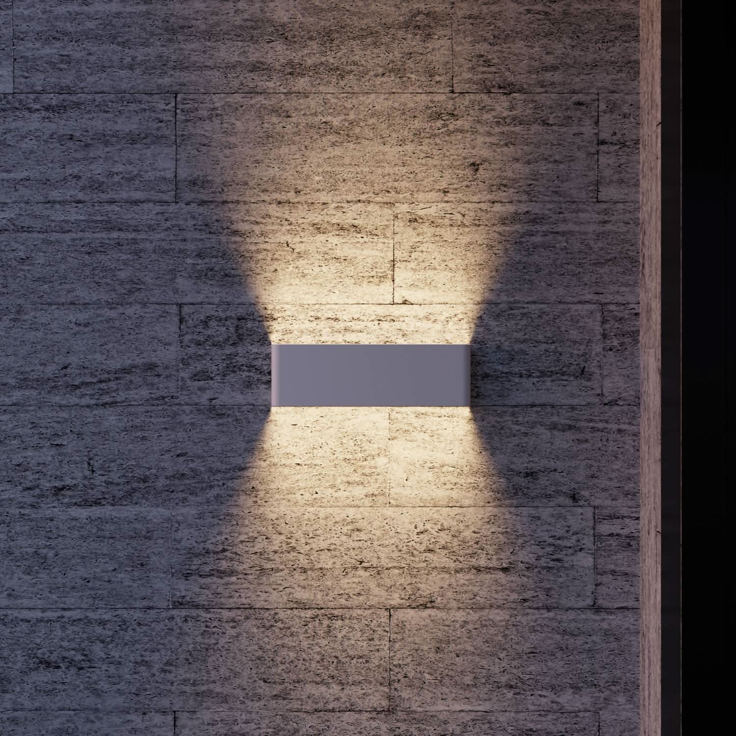 Bela Wall Light | Outdoor LED, IP65 Protection