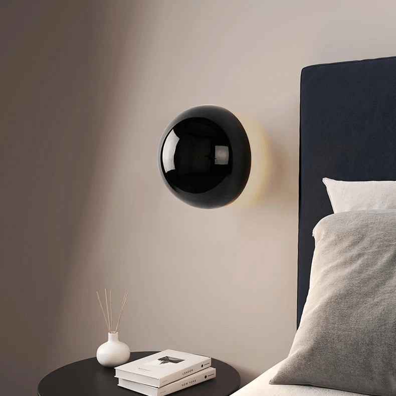 Bela Eclipse Wall Lamp | Gold Finish, Ambient Backlight