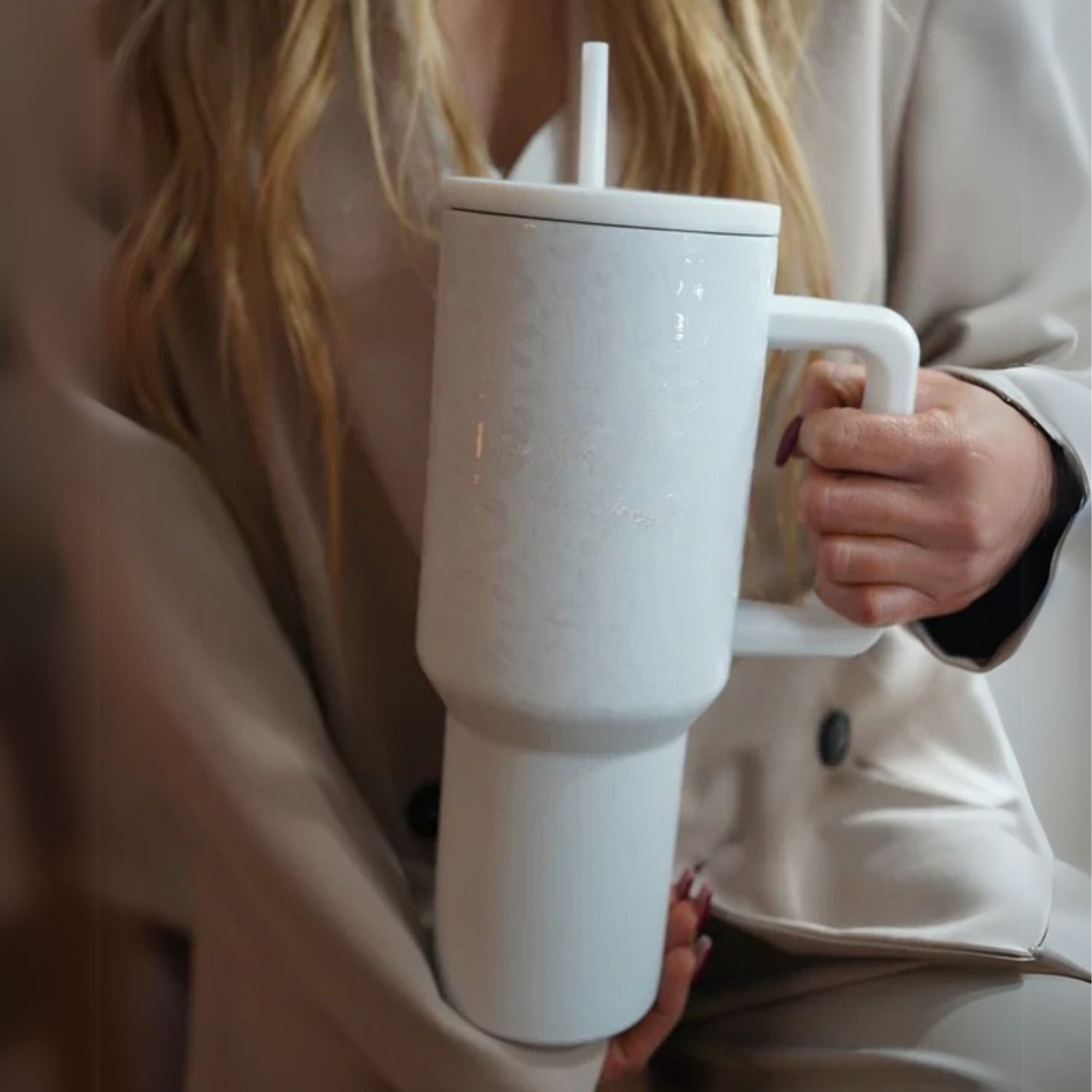 Belo Thermal Mug | 1200ml, Insulated for Hot & Cold Drinks