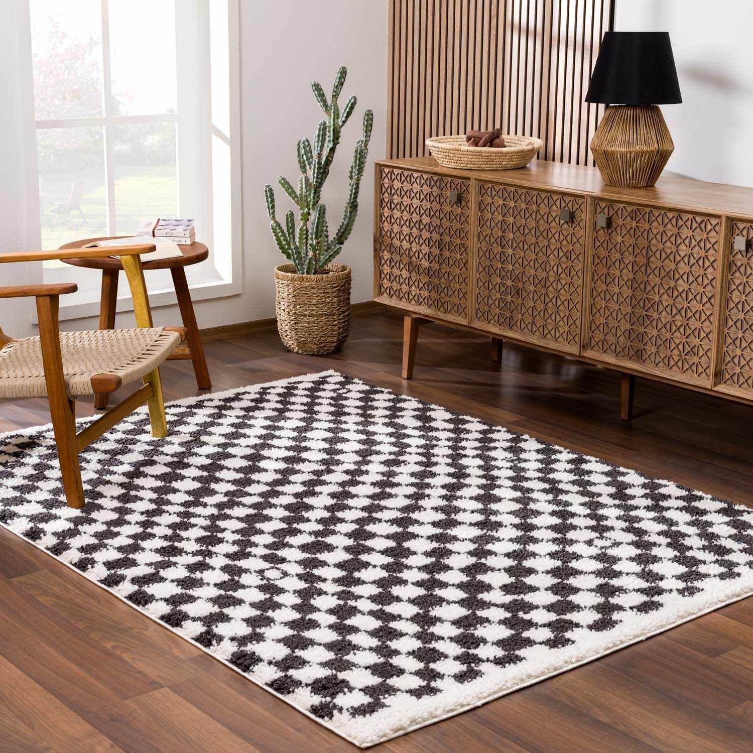 Kieu Checkered Shag Rug  Plush Pile, 100% Polyester, Gray/White