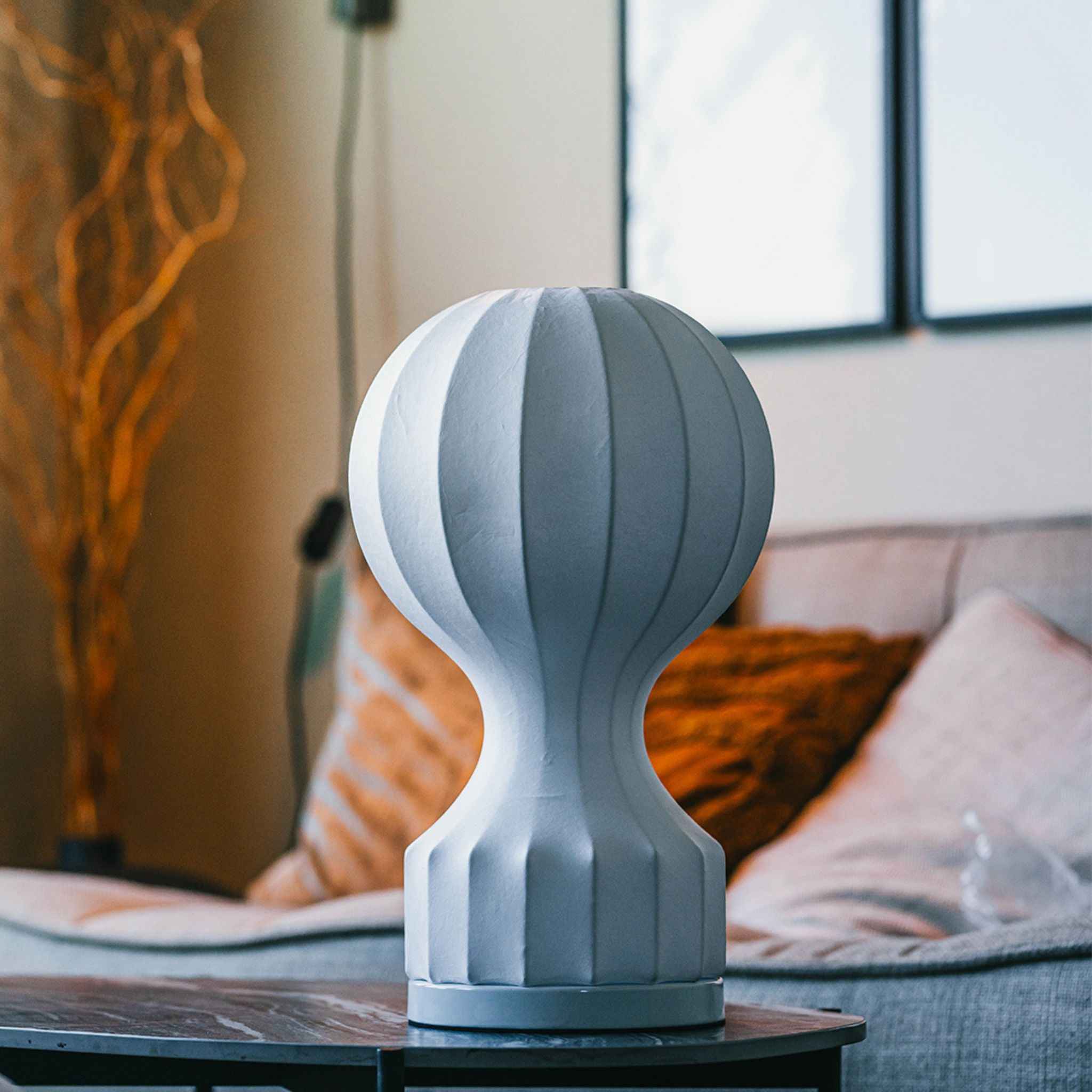 Bello Table Lamp | Organic Shape, Soft Glow for Cozy Spaces