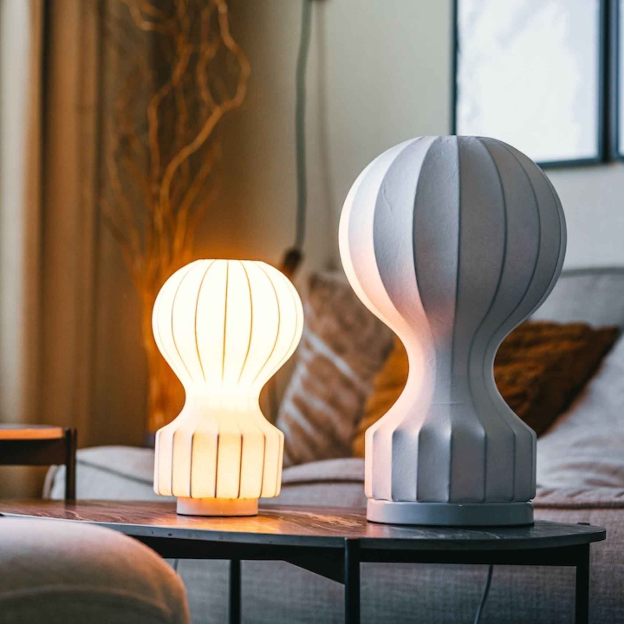 Bela Balloon Table Lamp | Organic Shape, Soft Glow for Cozy Spaces