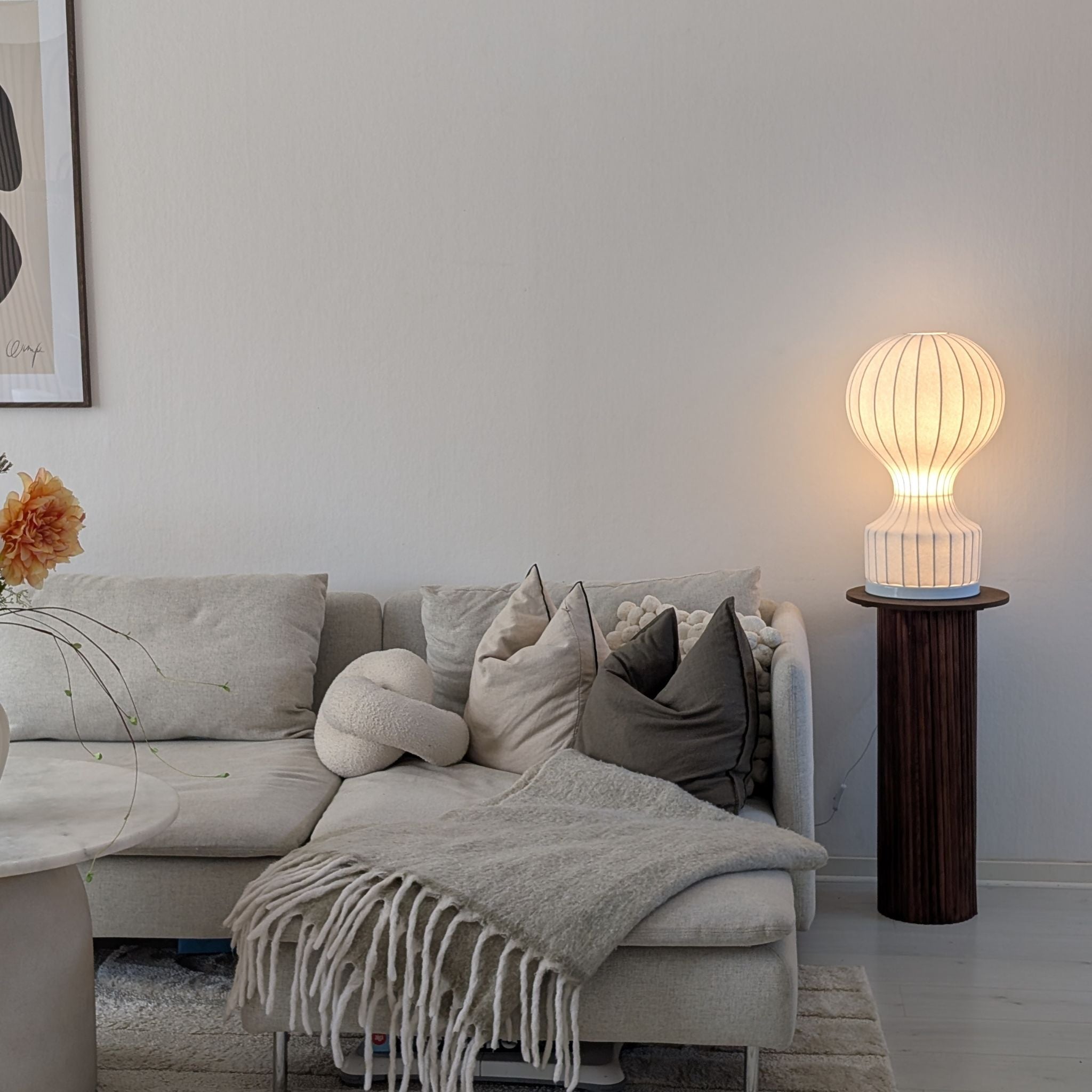 Bela Balloon Table Lamp | Organic Shape, Soft Glow for Cozy Spaces