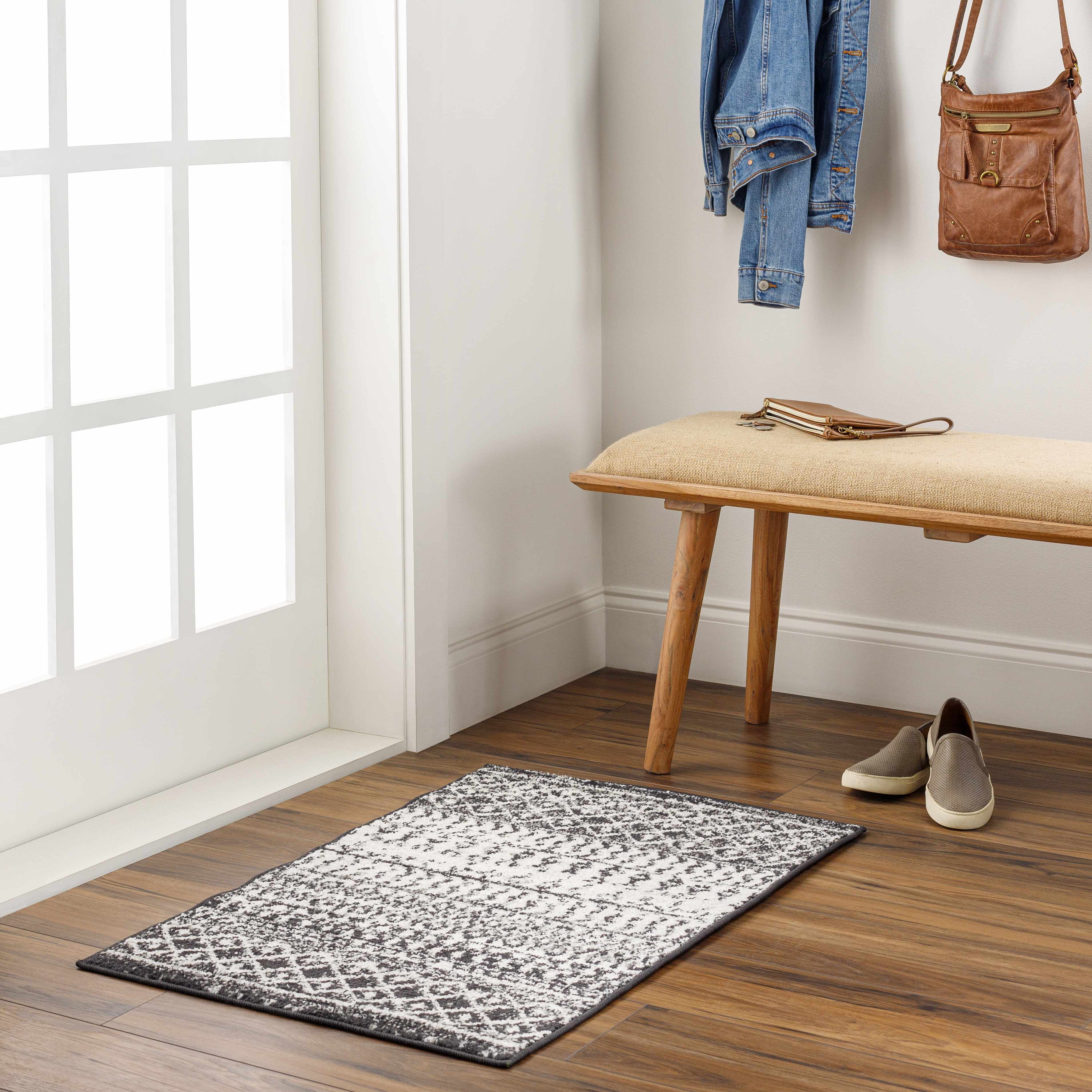 Belo Constantin Area Rug  Machine Woven, Black & White Design