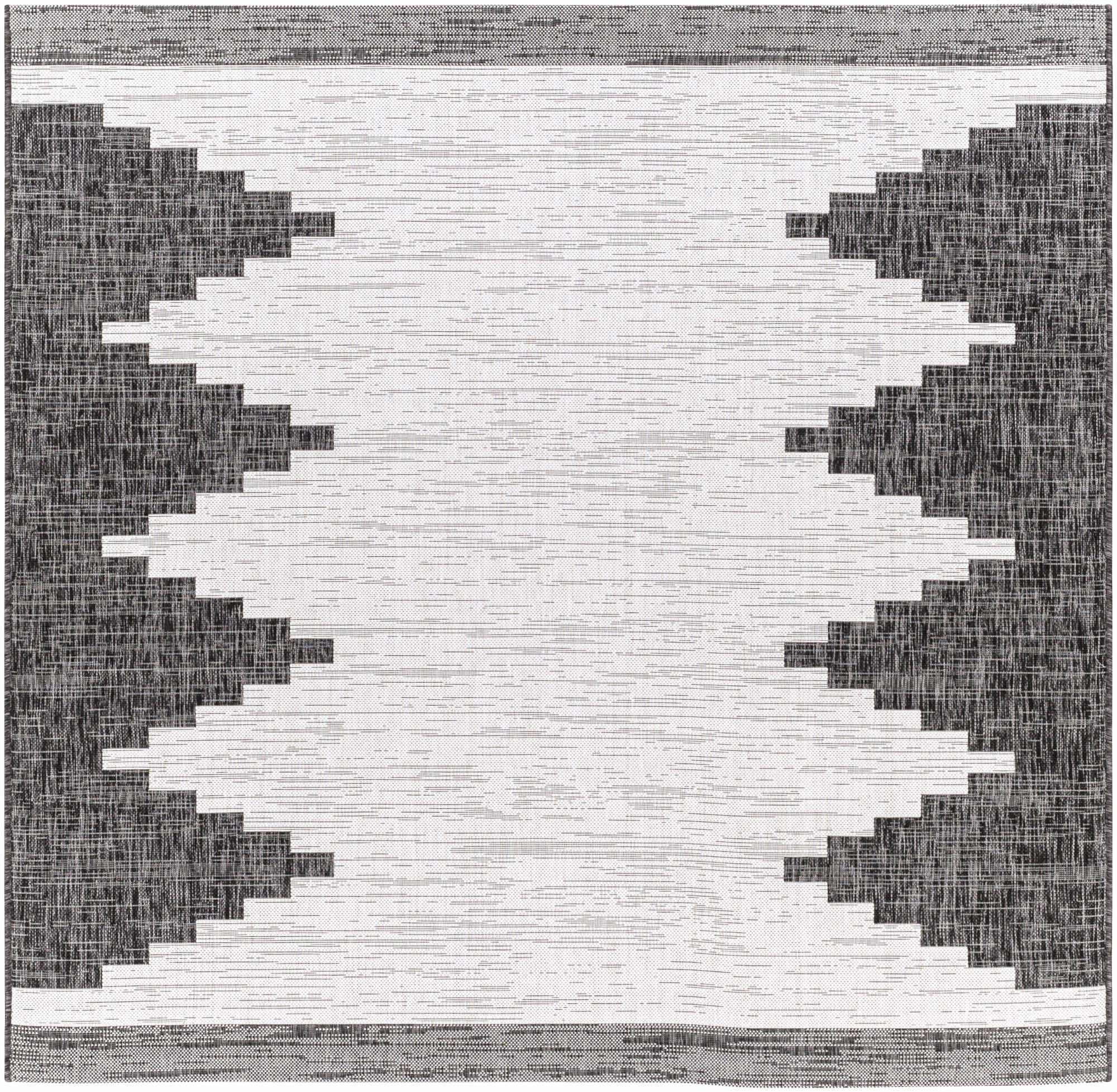 Bello Outdoor Rug  Aztec Design, 100% Polypropylene