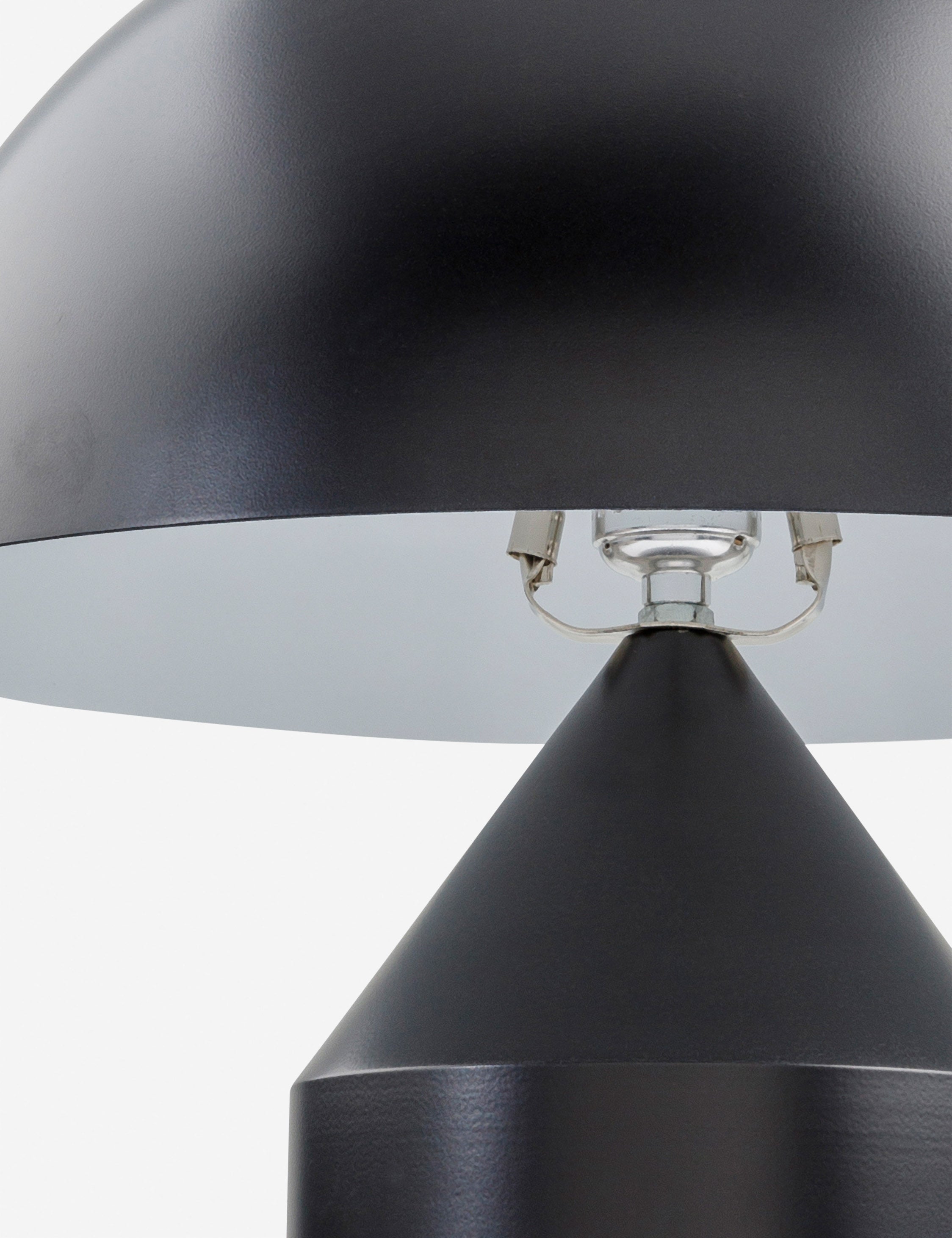 Ezra Table Lamp | Columnar Base, Monochromatic Finish