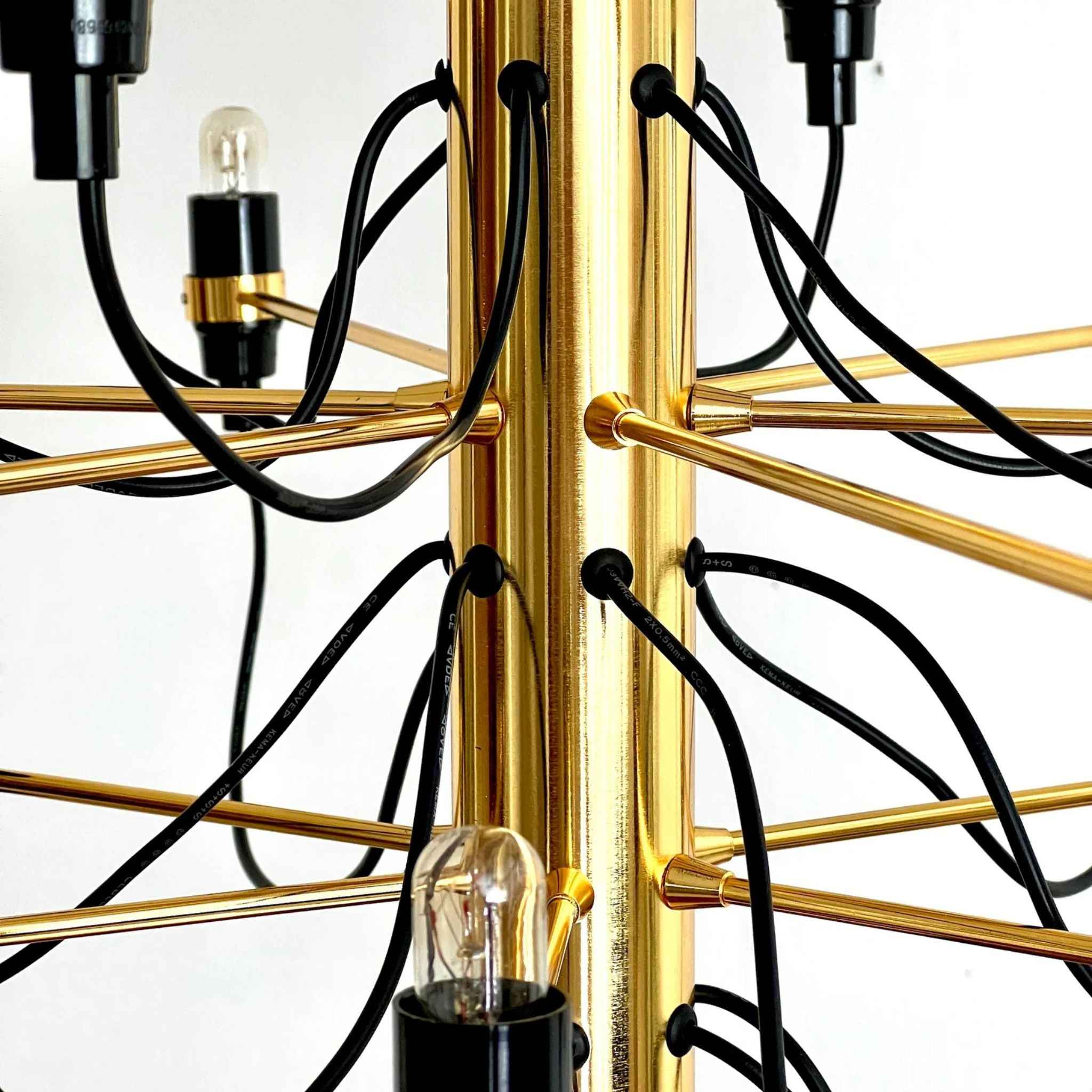 Bela Chandelier | 50 Lights, Brass Finish, Ø100 cm
