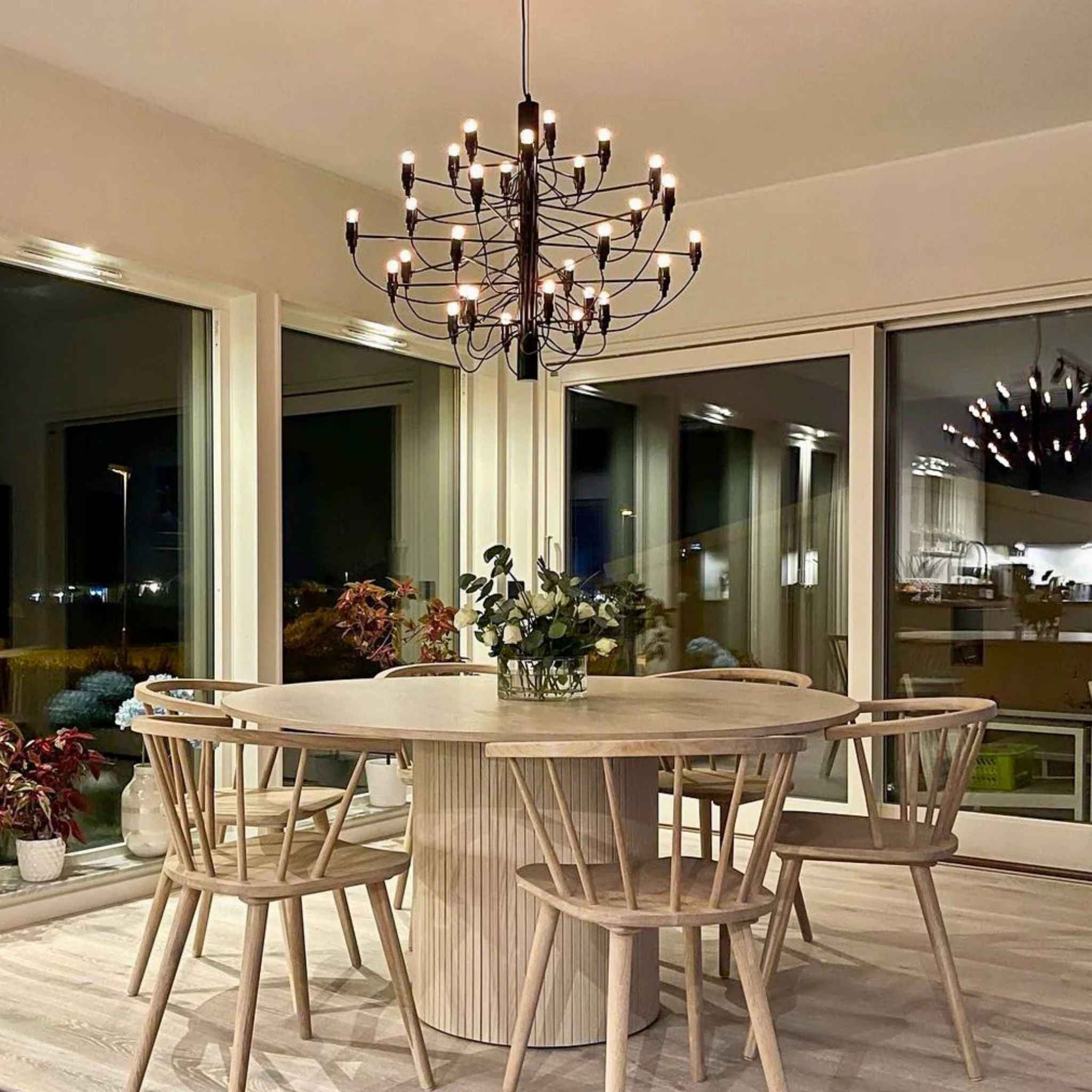 Bello Chandelier | 30 Lights, Modern Black Design Ø88 cm