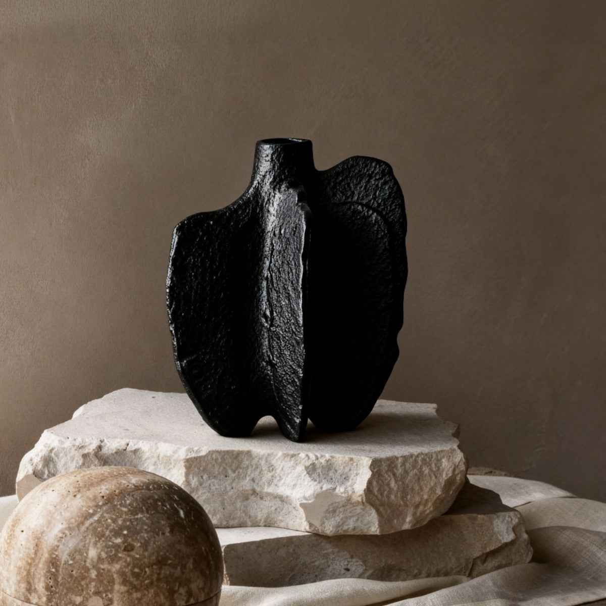 Bela Black Pepper Vase Sculpture | Black Ceramic, Versatile Design