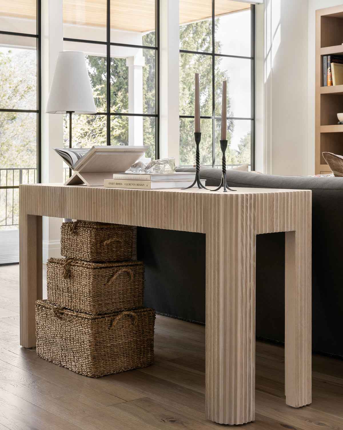 Bela Wooden Book Display  Oak Wood, Versatile Design