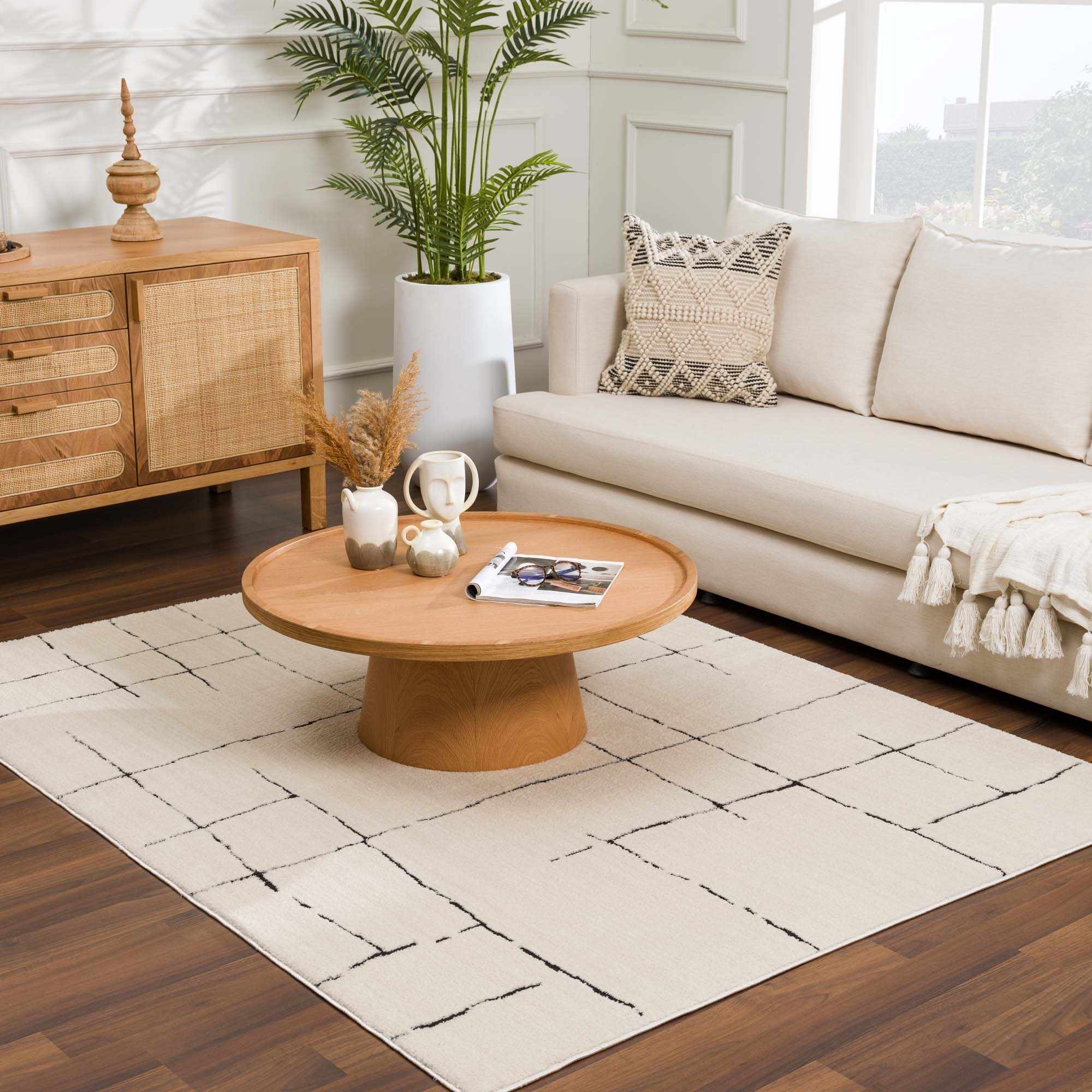 Bela Area Rug High Pile 100% Polyester Contemporary Design