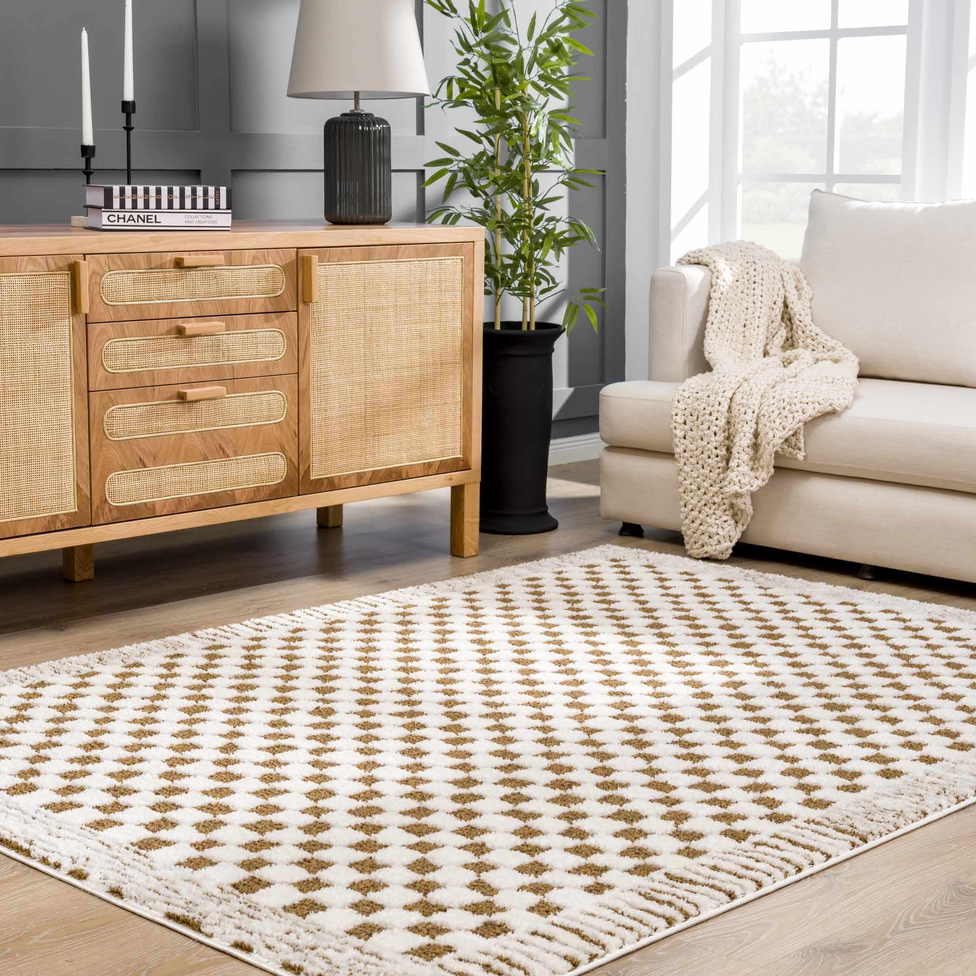 Bello Checkered Plush Rug  High Pile, 100% Polyester