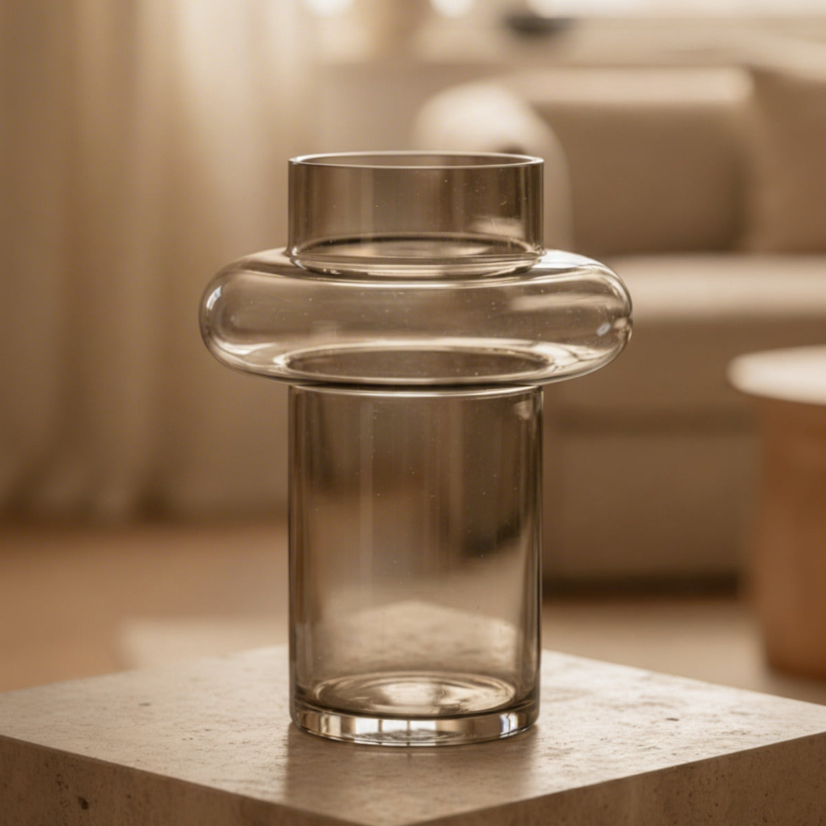 Brio Amber Ring Vase | High-Strength Glass, Ombre Design
