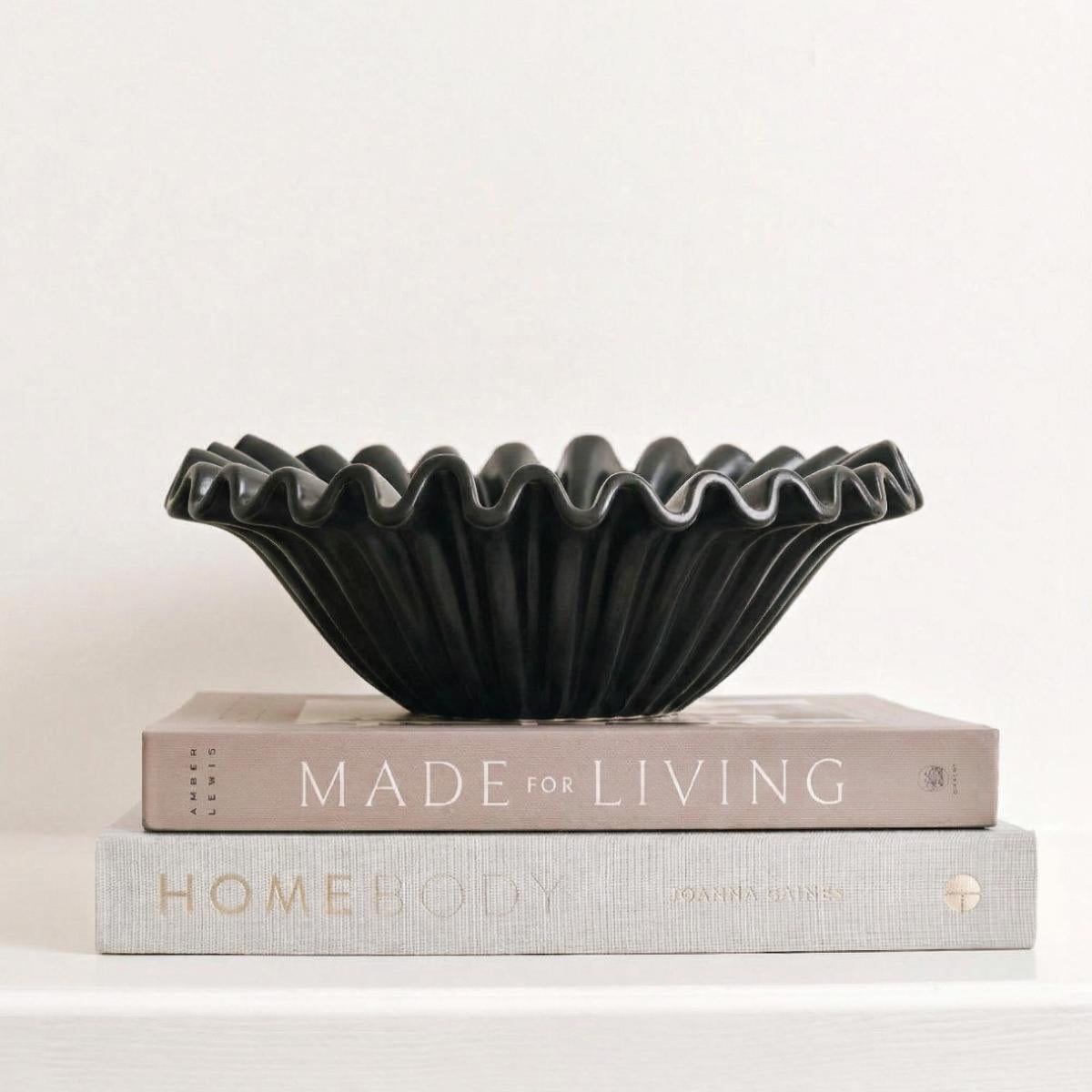 Bello Ceramic Fruit Bowl | Organic Shell Design, Black Finish