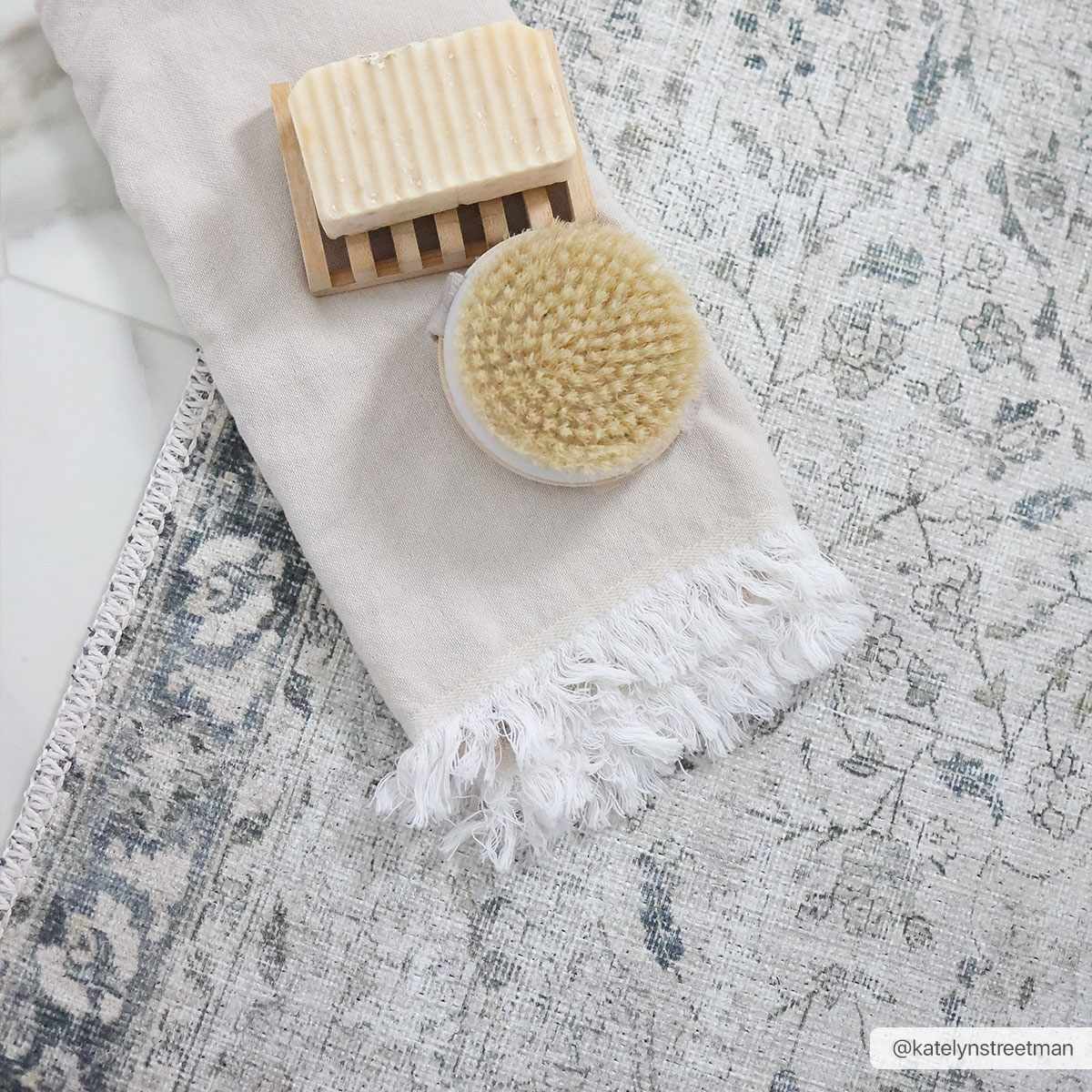 Brielle Washable Rug  Machine Woven  Light Gray