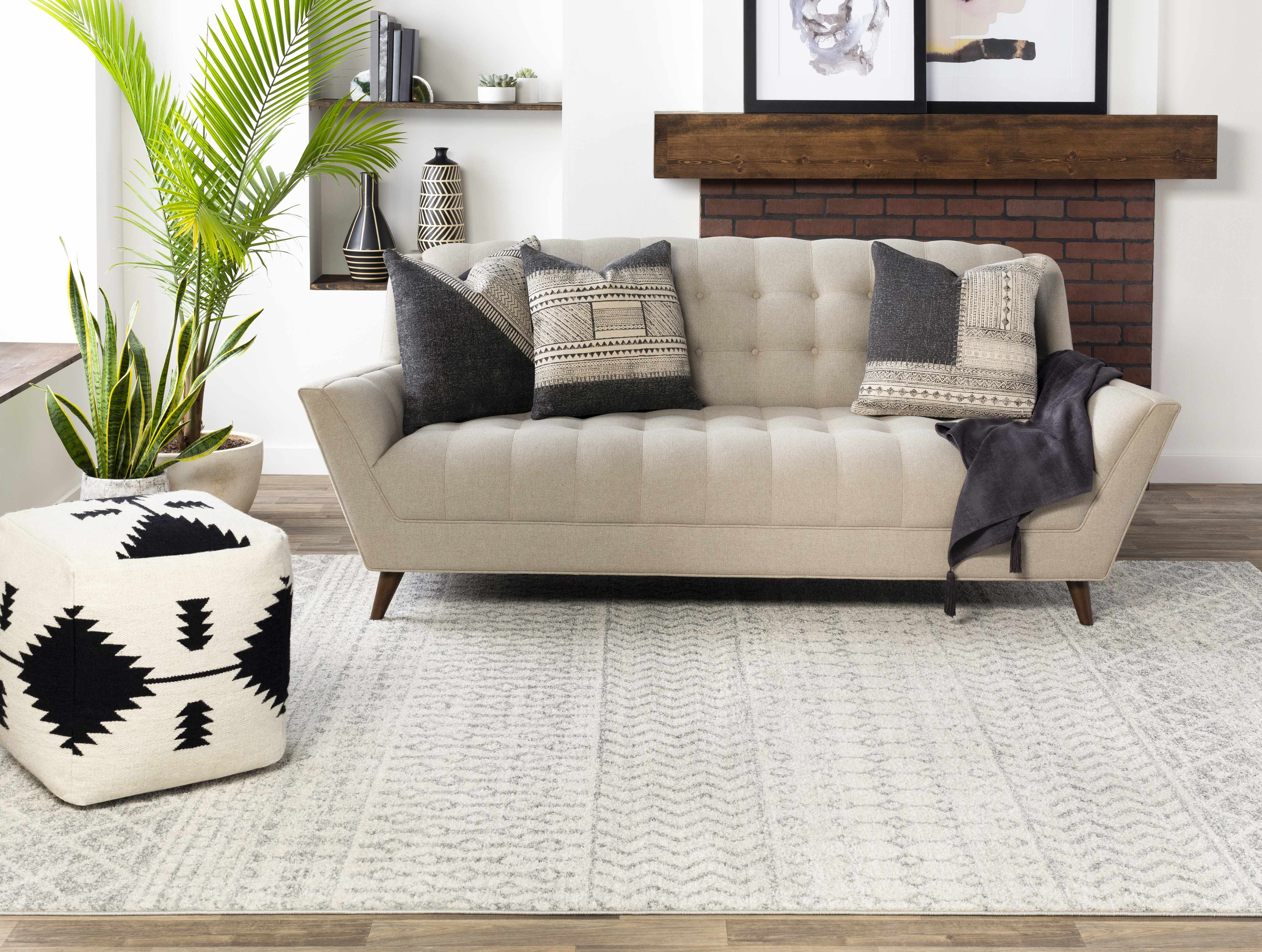 Bello Area Rug  Gray Trellis Pattern  Medium Pile Polypropylene