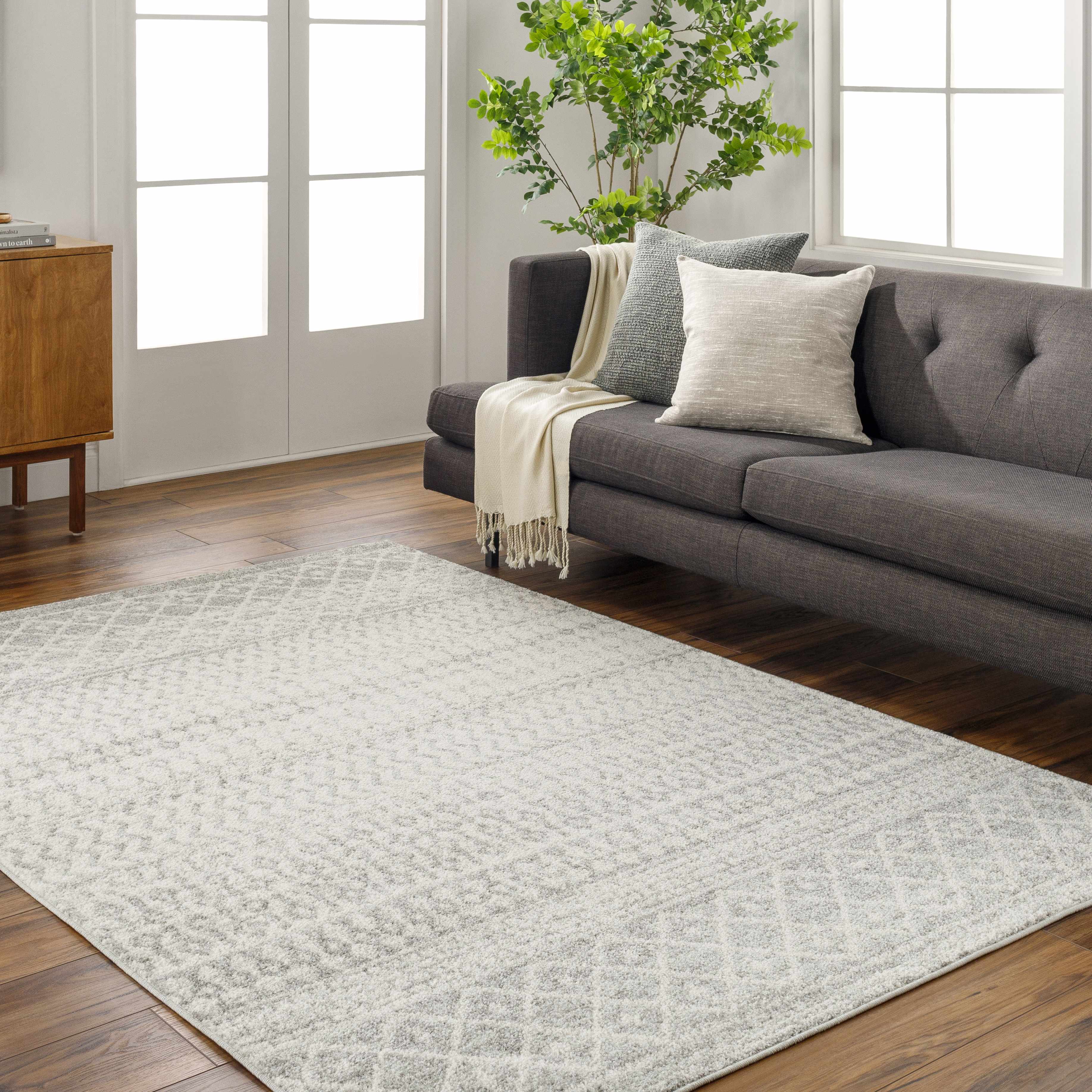 Bello Area Rug  Gray Trellis Pattern  Medium Pile Polypropylene
