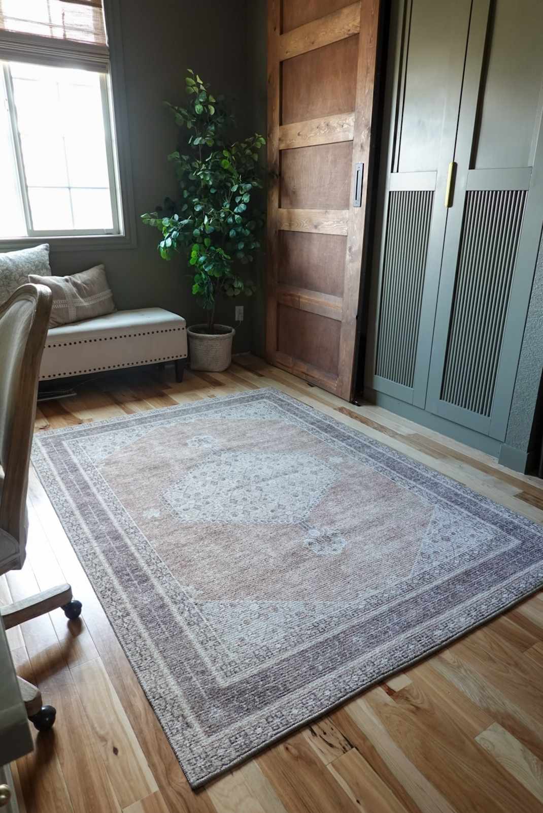 Lila Machine Woven Becki Owens x LIVABLISS BOLC-2300 Area Rug