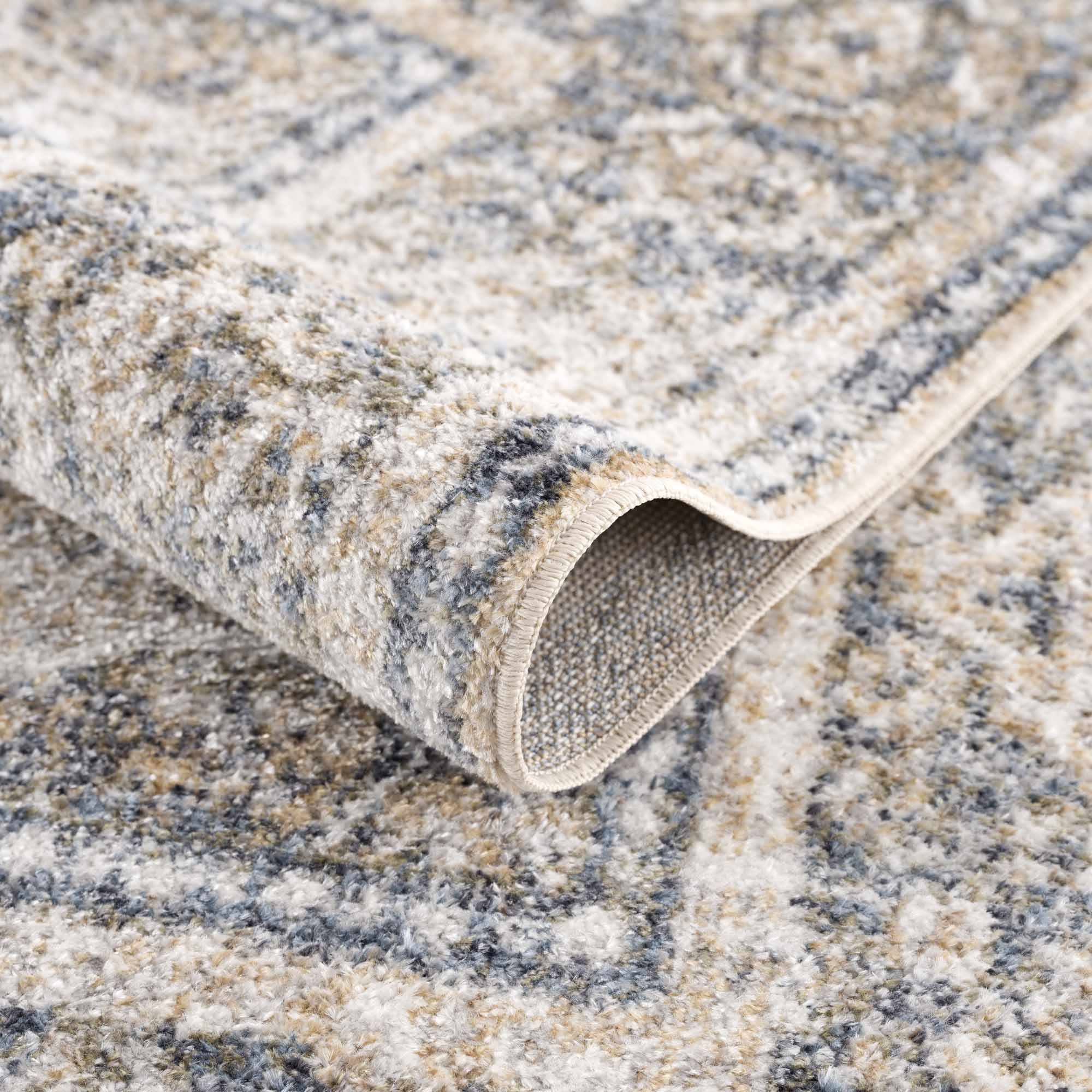Bela Washable Rug  Machine Woven  Traditional Style