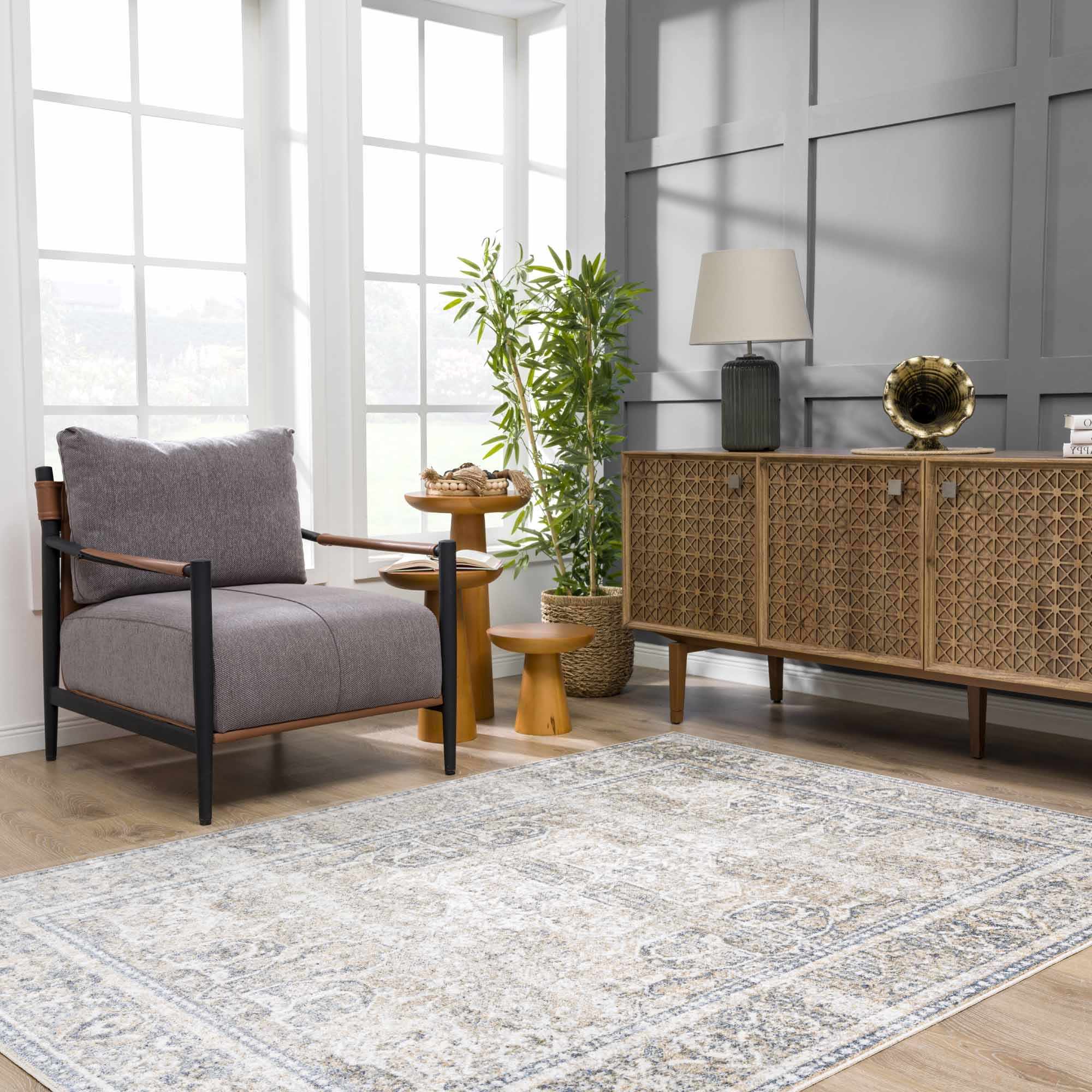 Bela Washable Rug  Machine Woven  Traditional Style