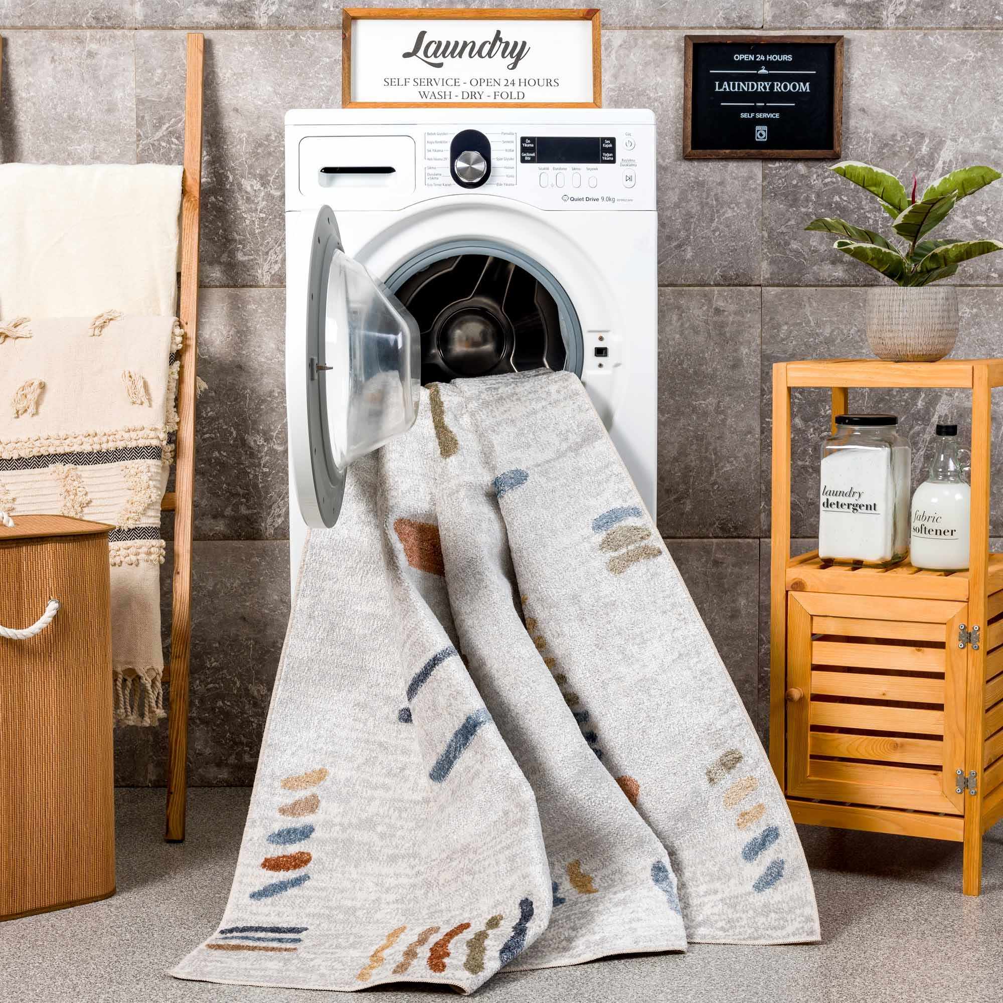 Aria Modern Rug  Machine Washable, Medium Pile Polyester