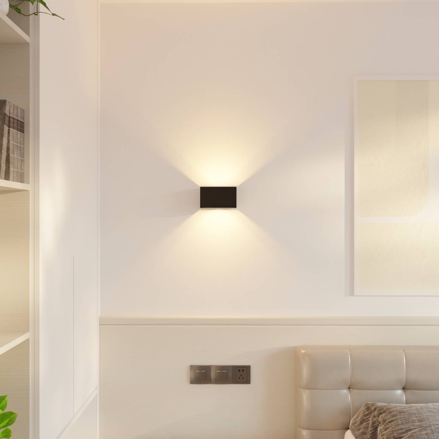 Bela Wall Light | Adjustable Beam, Indoor/Outdoor IP54