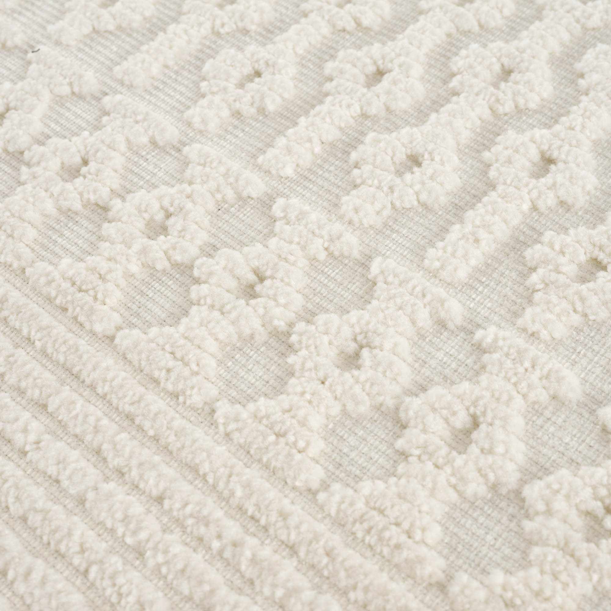 Dario Area Rug  Machine Washable, Medium Pile, Transitional Style
