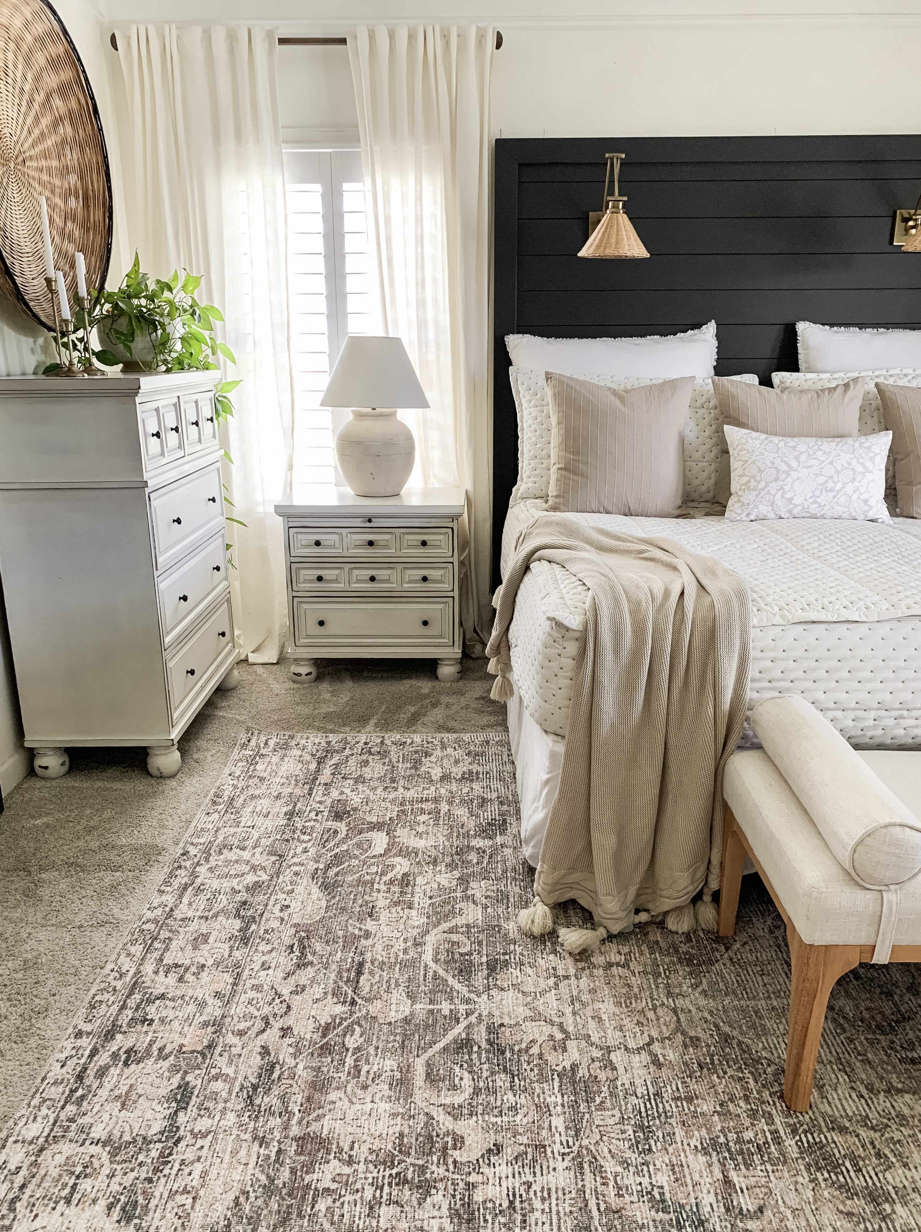 Bela Area Rug  Machine Woven  Traditional Style  Dark Multi