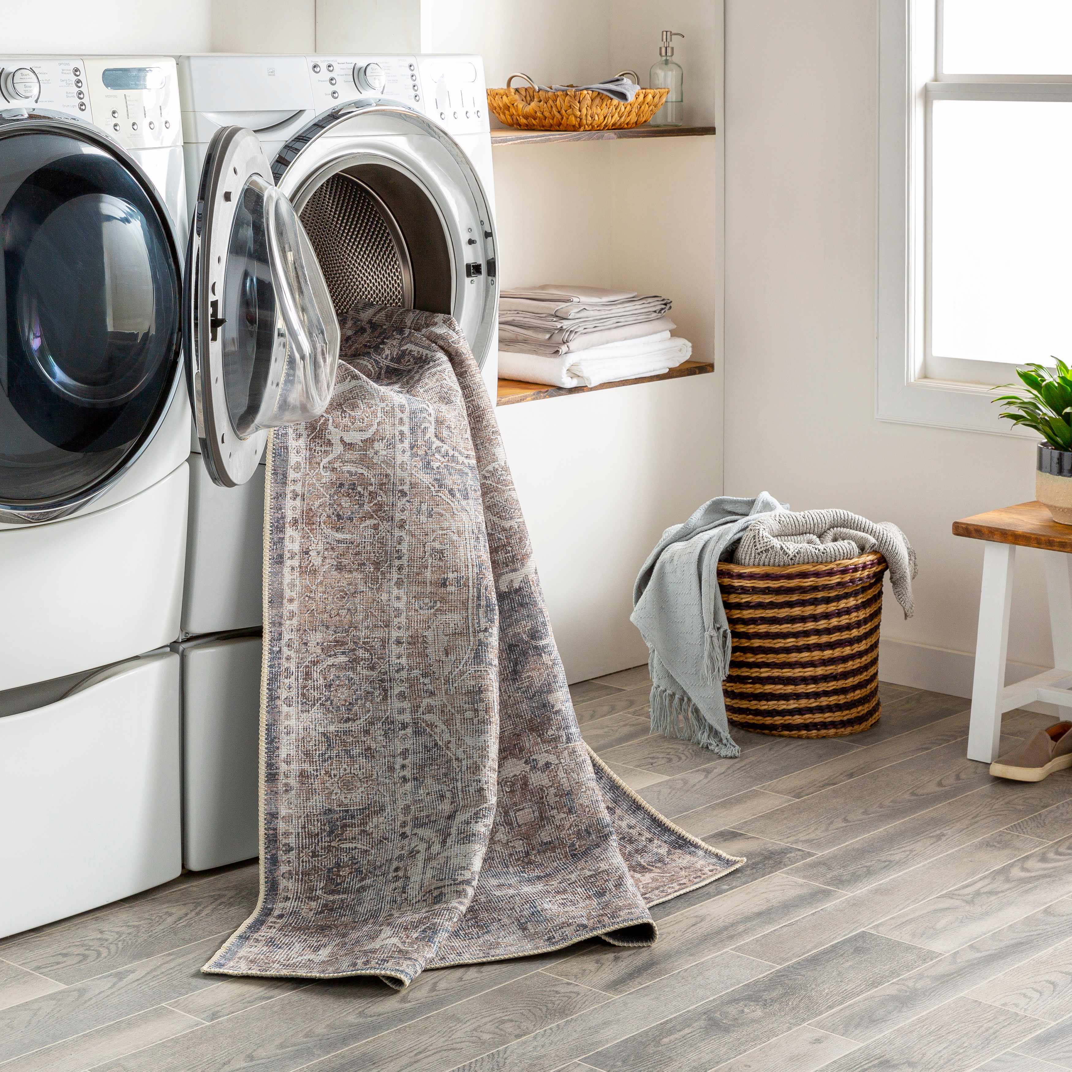 Milo Washable Area Rug  Machine Woven Chenille-Polyester