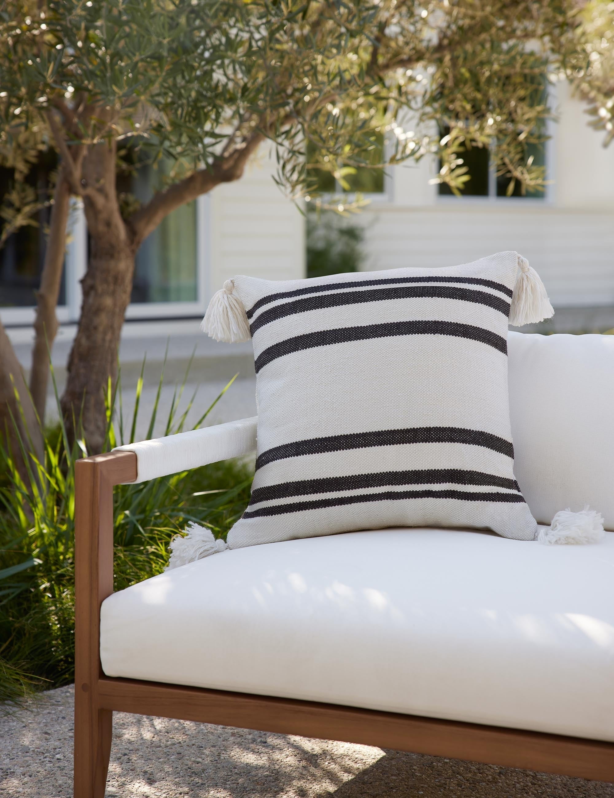 Fino Decorative Pillow | Weather-Resistant, Tasseled Corners