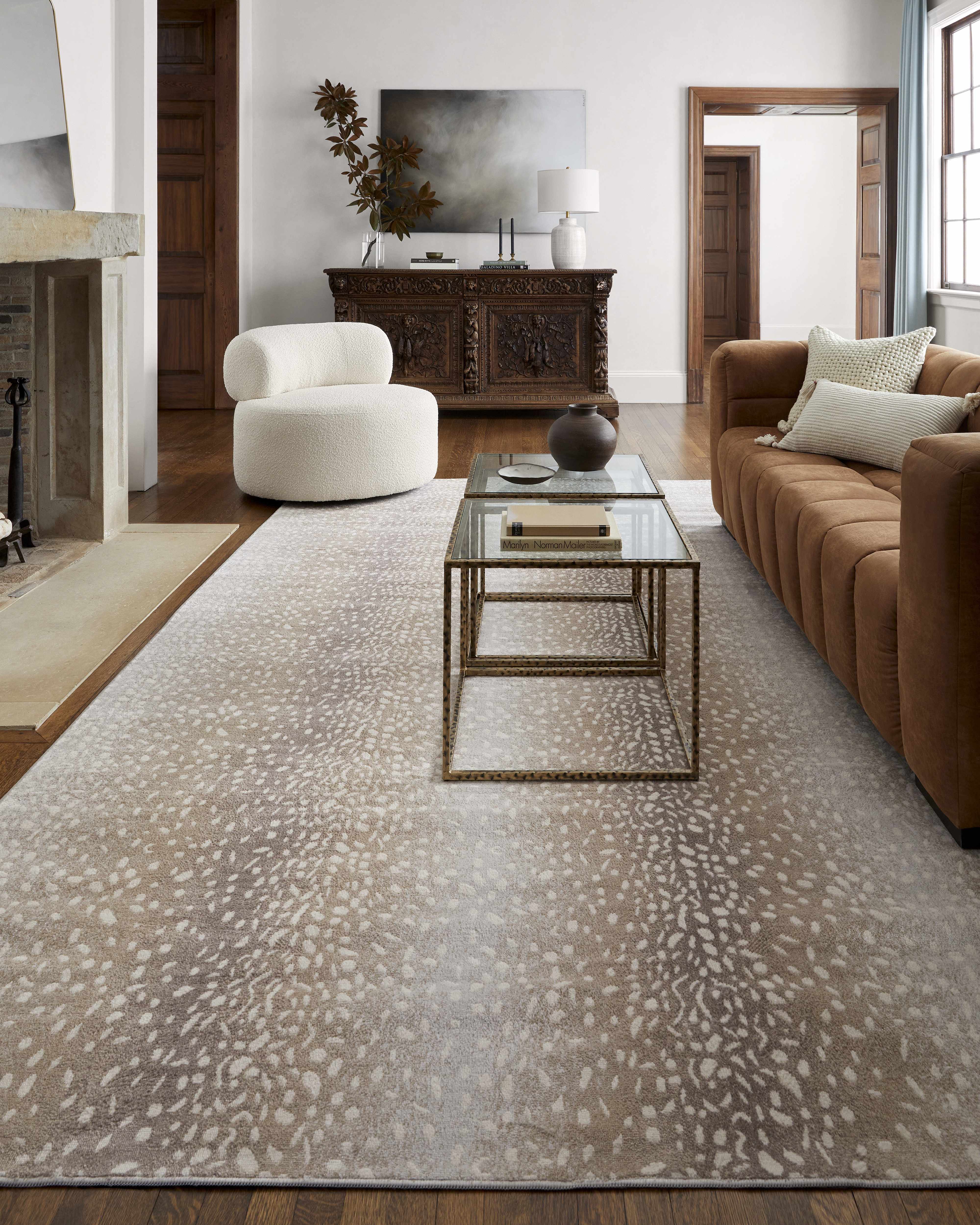 Bela Leopard Print Rug  Medium Pile, 100% Polypropylene