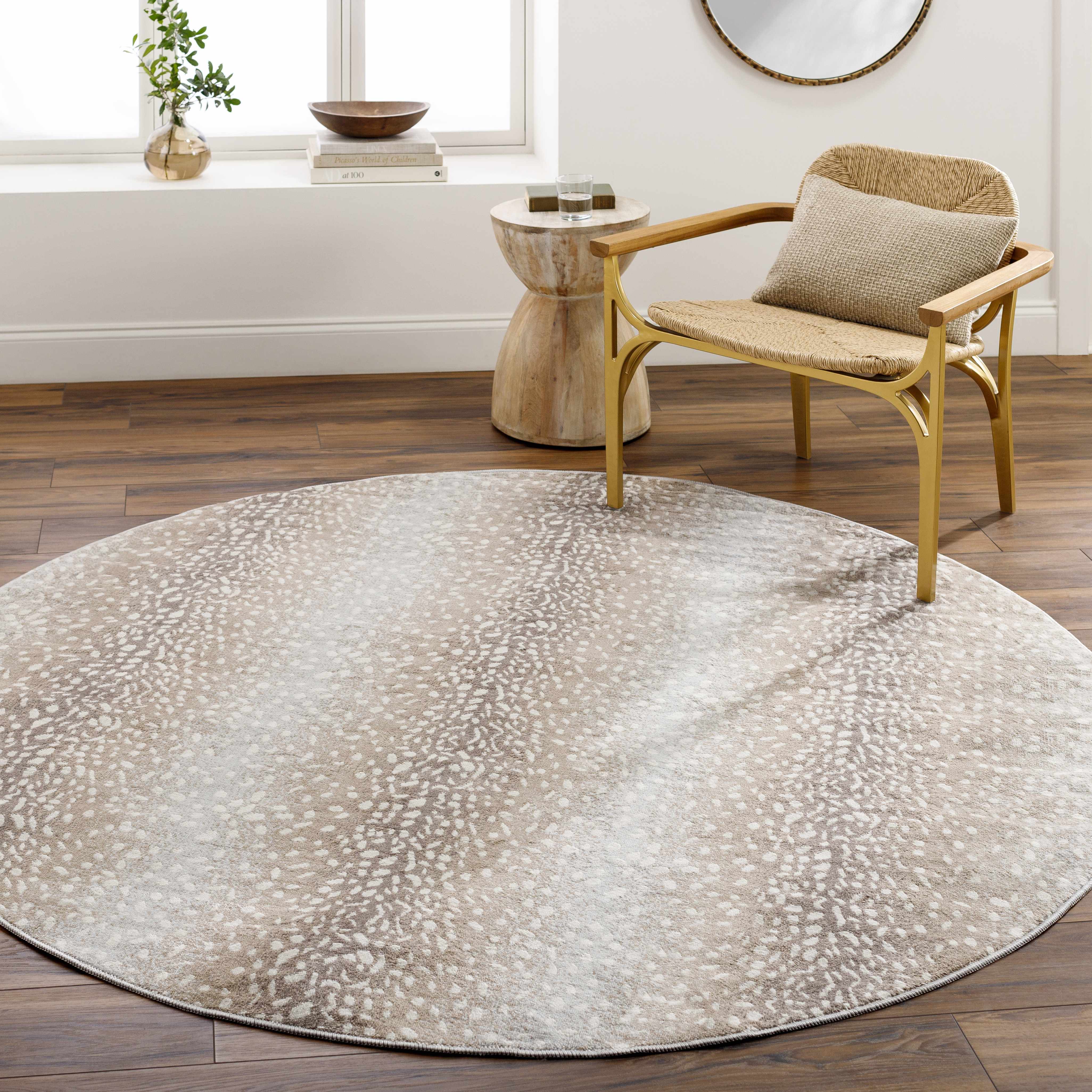 Bela Leopard Print Rug  Medium Pile, 100% Polypropylene