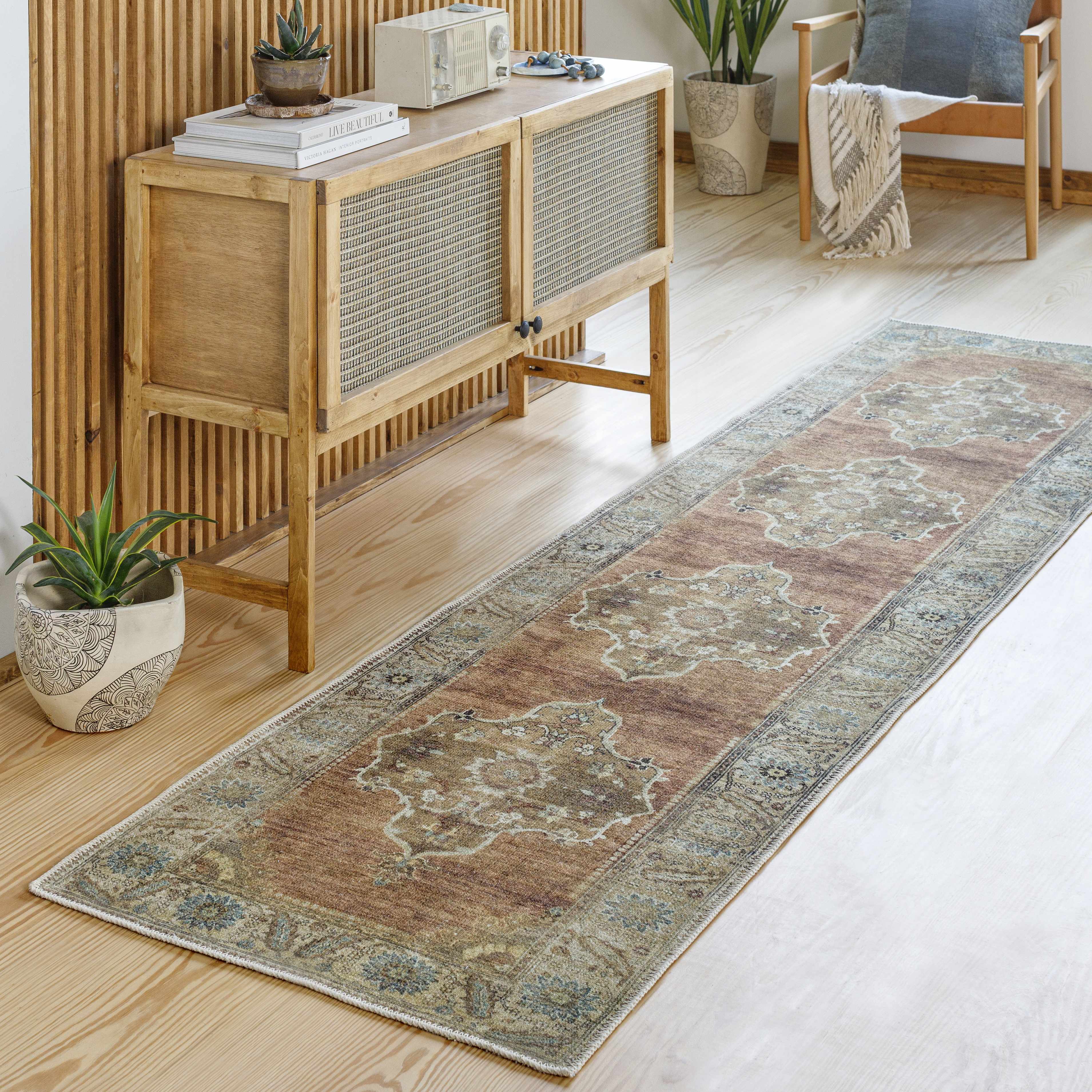 Pavo Washable Area Rug  Machine Woven Chenille-Polyester