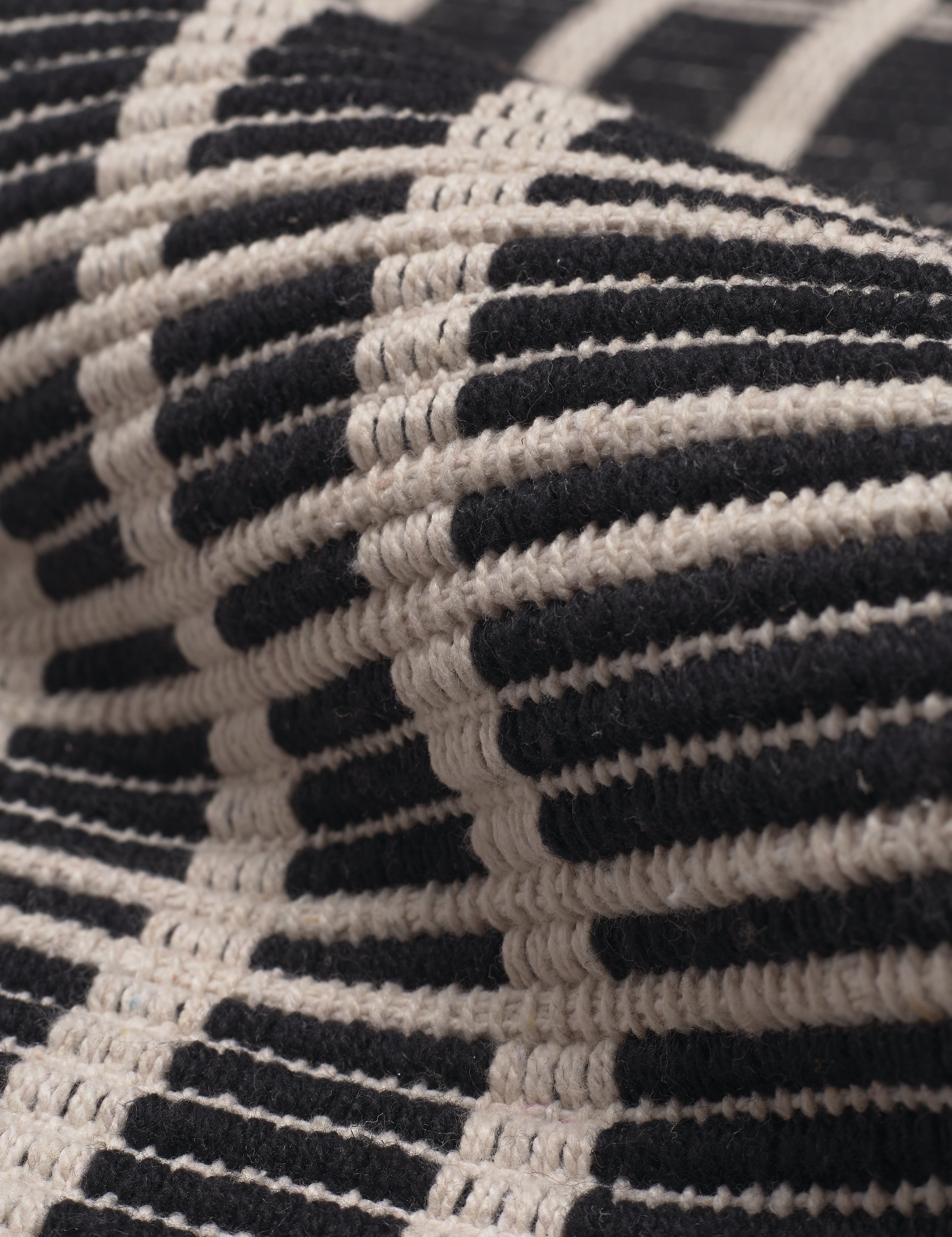 Rika Cozy Mat | 100% Cotton, Checkerboard Design