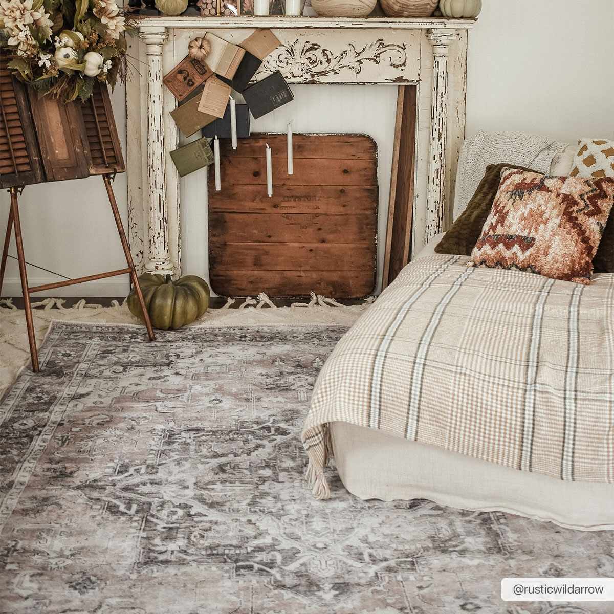 Fino Washable Rug  Machine Woven Chenille-Polyester, Low Pile