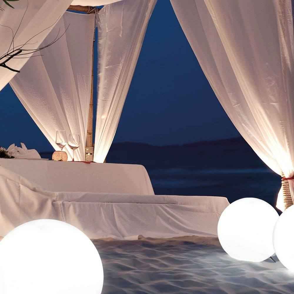 Bello Globe Light | Durable Outdoor Sphere, UV Resistant