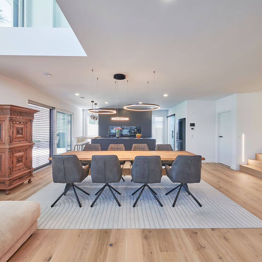 Bela LED Ring Pendant Light | Eccentric 3-Piece, Dimmable Design