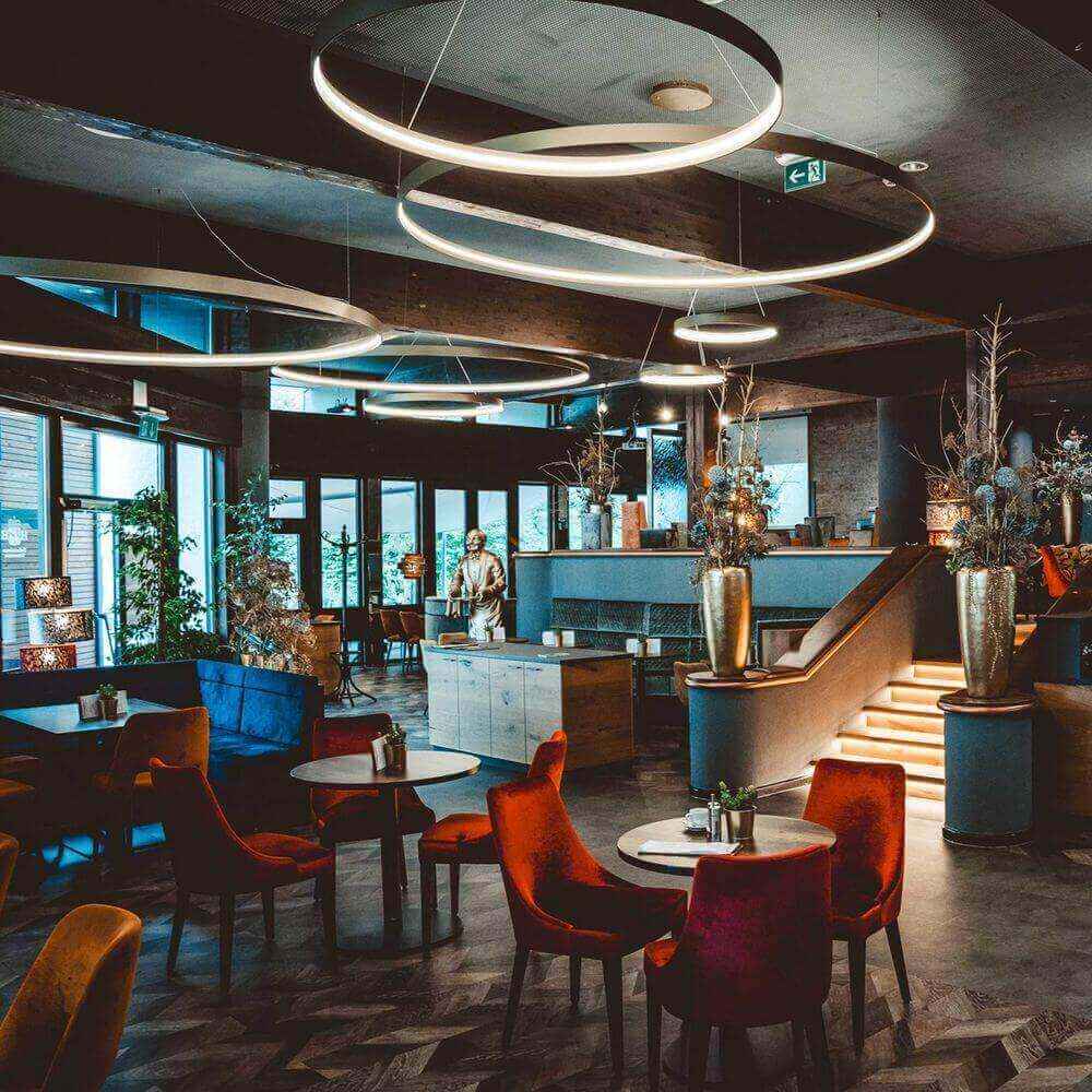 Bela LED Pendant Light | Dimmable, Customizable RAL Colors