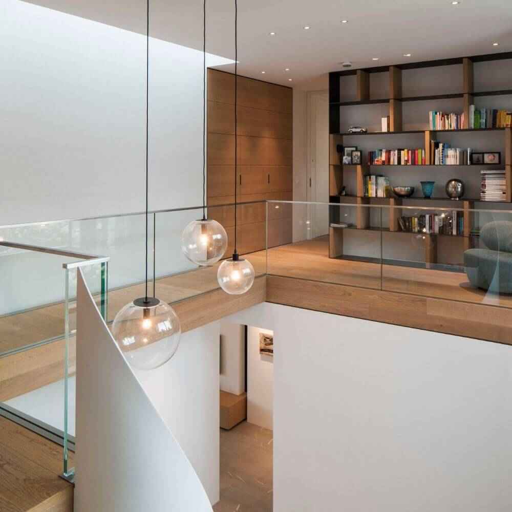 Brio Pendant Light | 3-Bulb Modular Design, Flexible Color Options