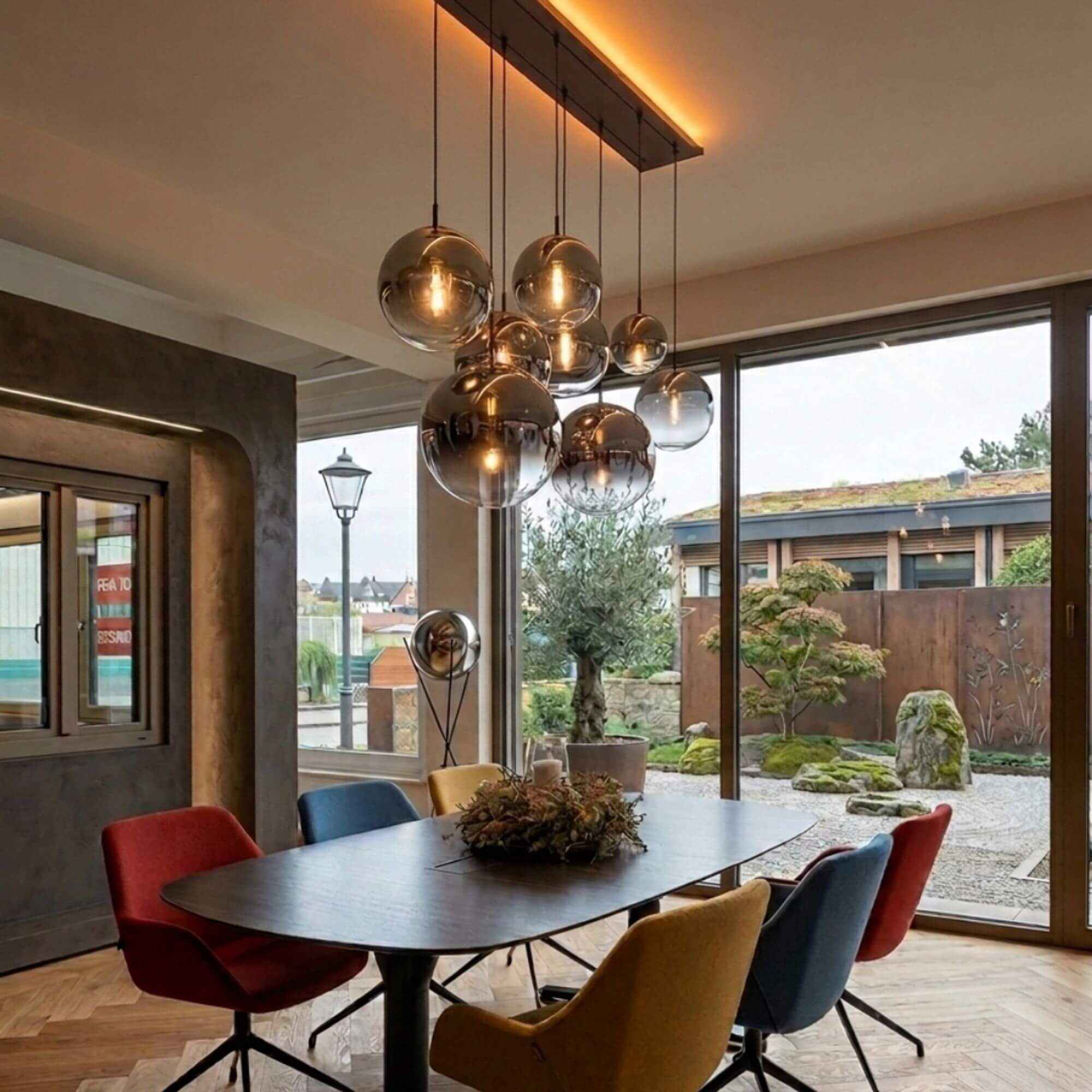 Bello Orb Pendant Lamp | 8-Flame, Customizable Glass Spheres