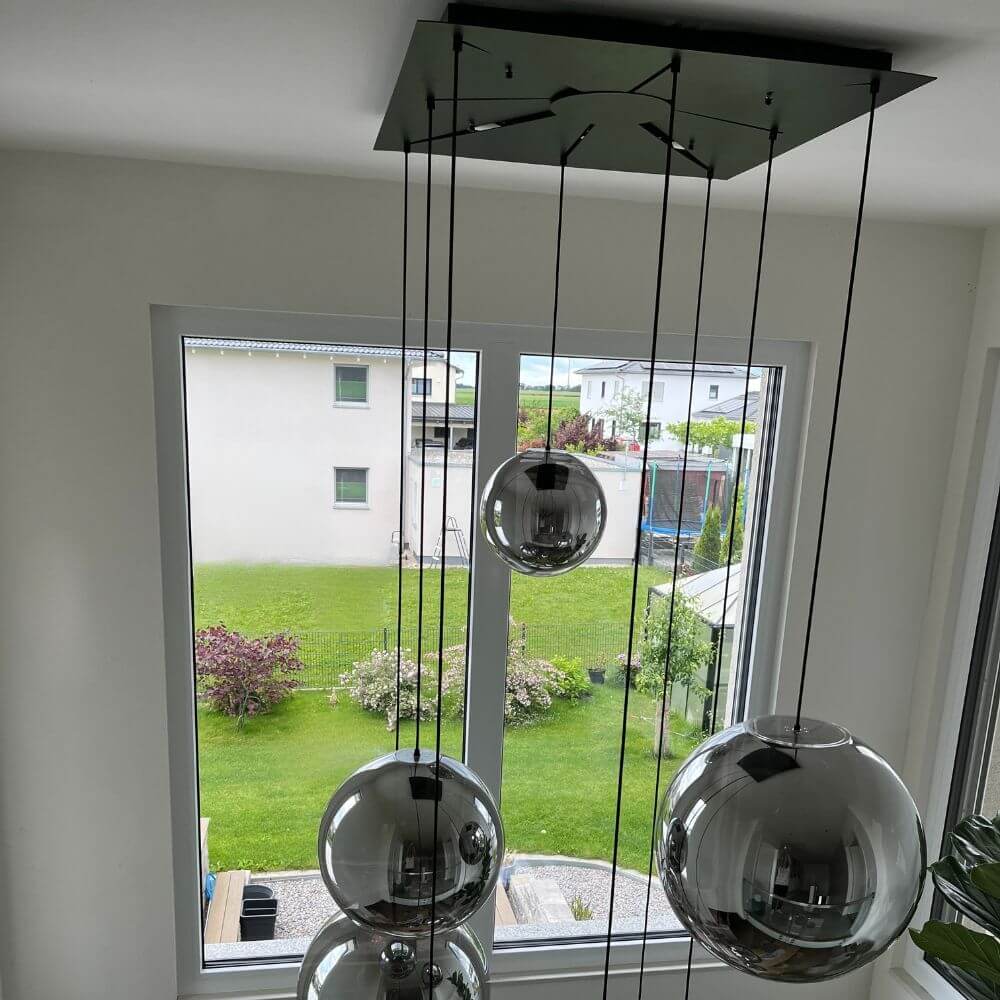Bello Orb XL Gallery Light | 8-Glass Spheres, Modular Canopy