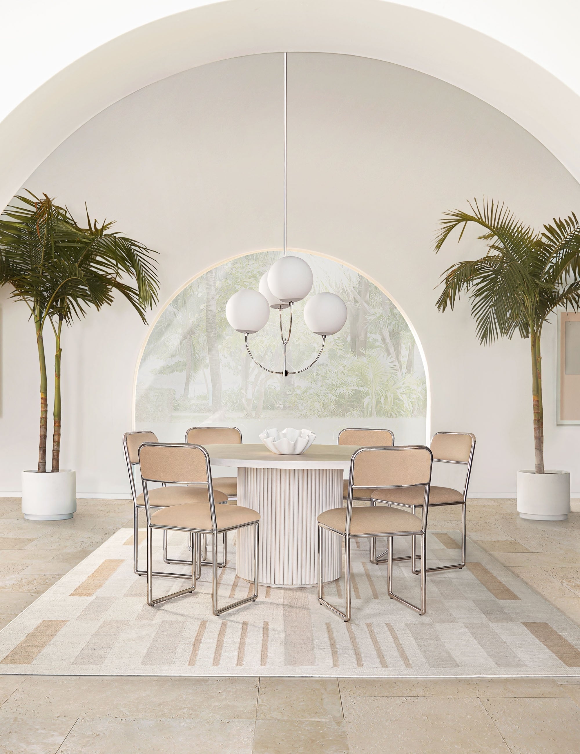 Riviera Round Dining Table | Fluted Base, Solid Wood