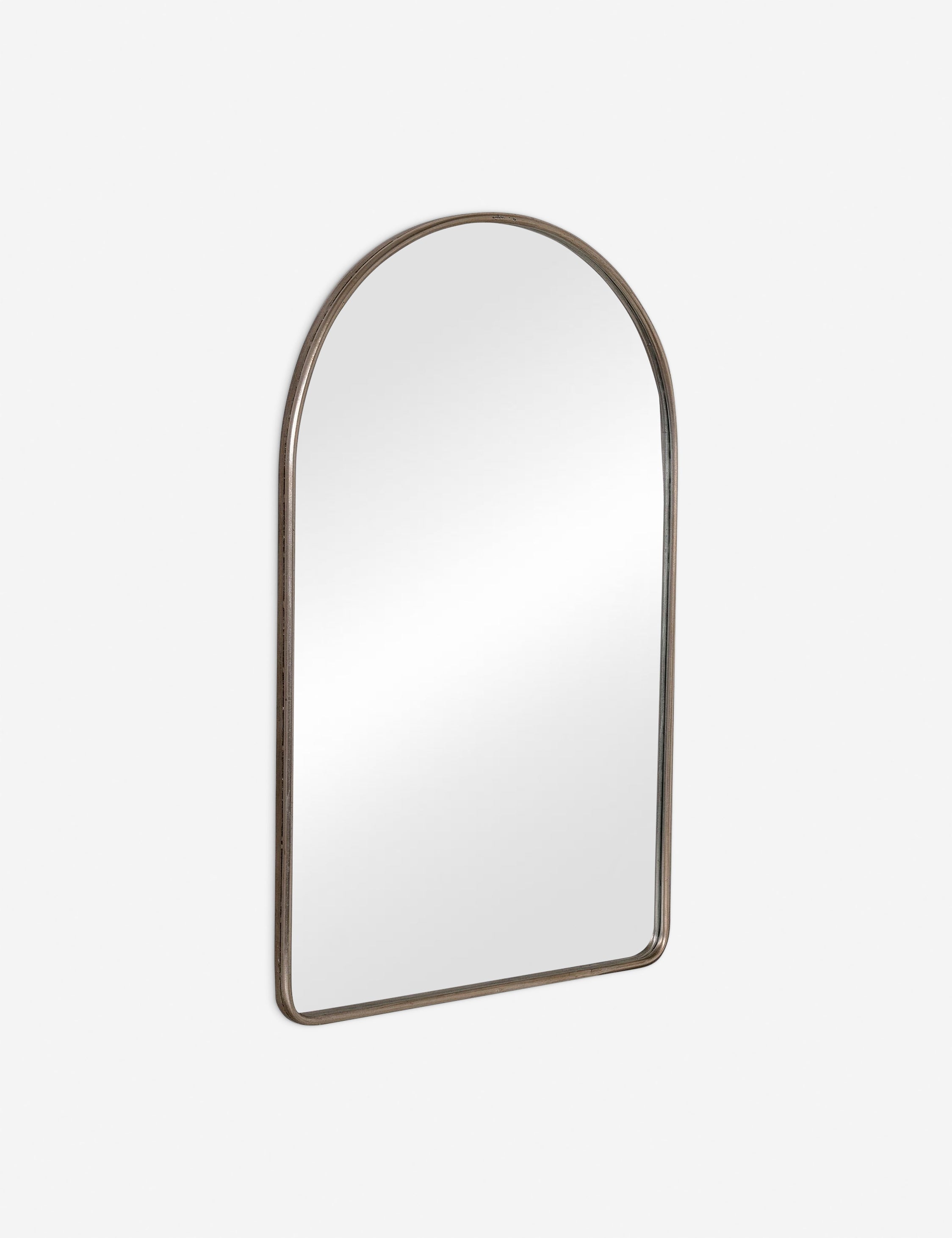 Shashenka Mirror