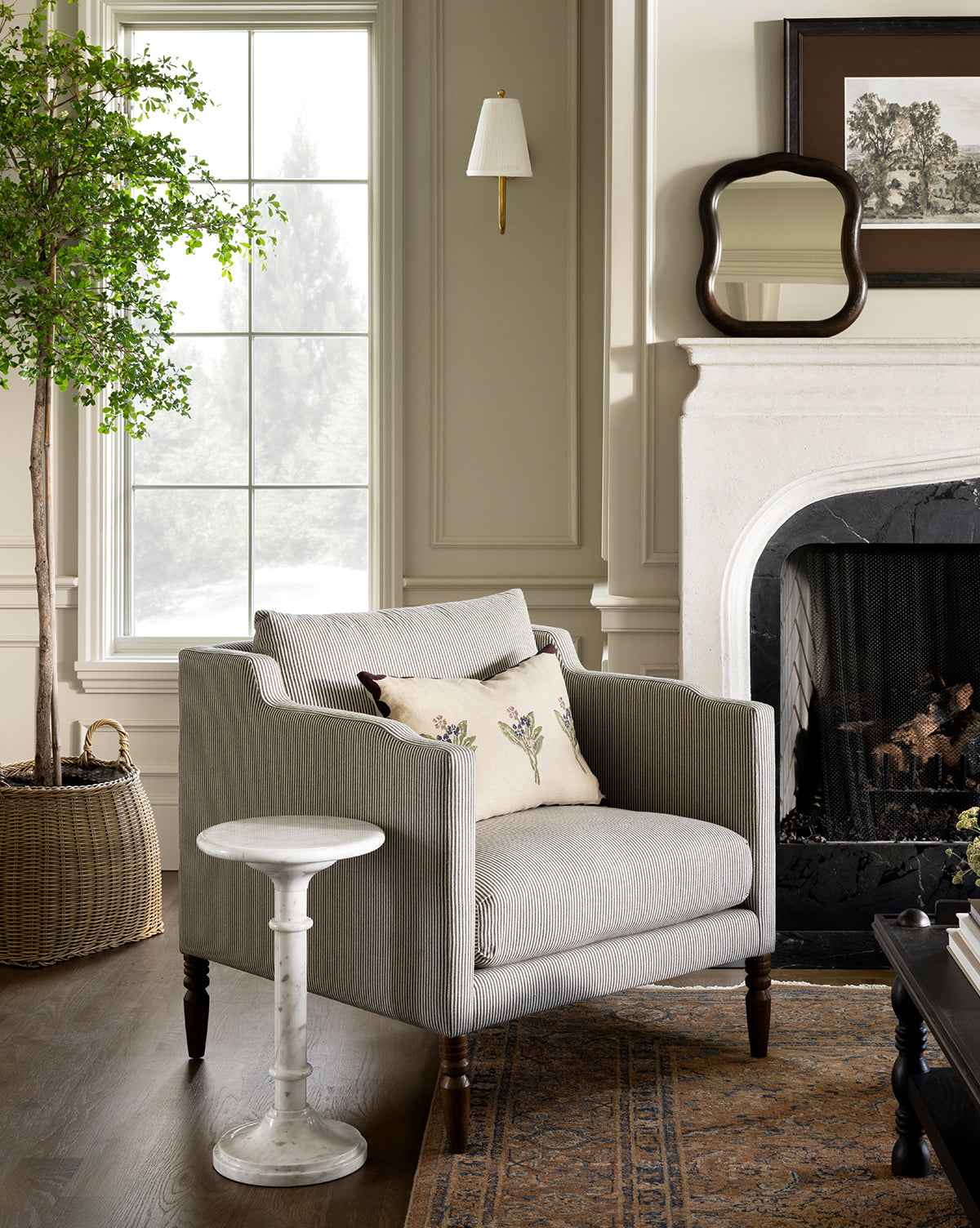 Gemma Lounge Chair  Classic Design with Eye-Catching Arm Details